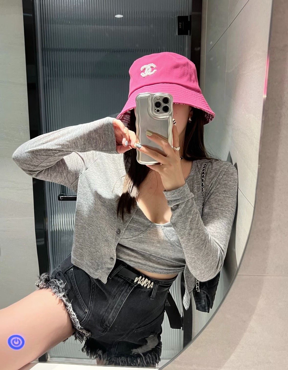 Chanel Chanel Pearl CC Logo Bucket Hat Size ONE SIZE - 8 Thumbnail