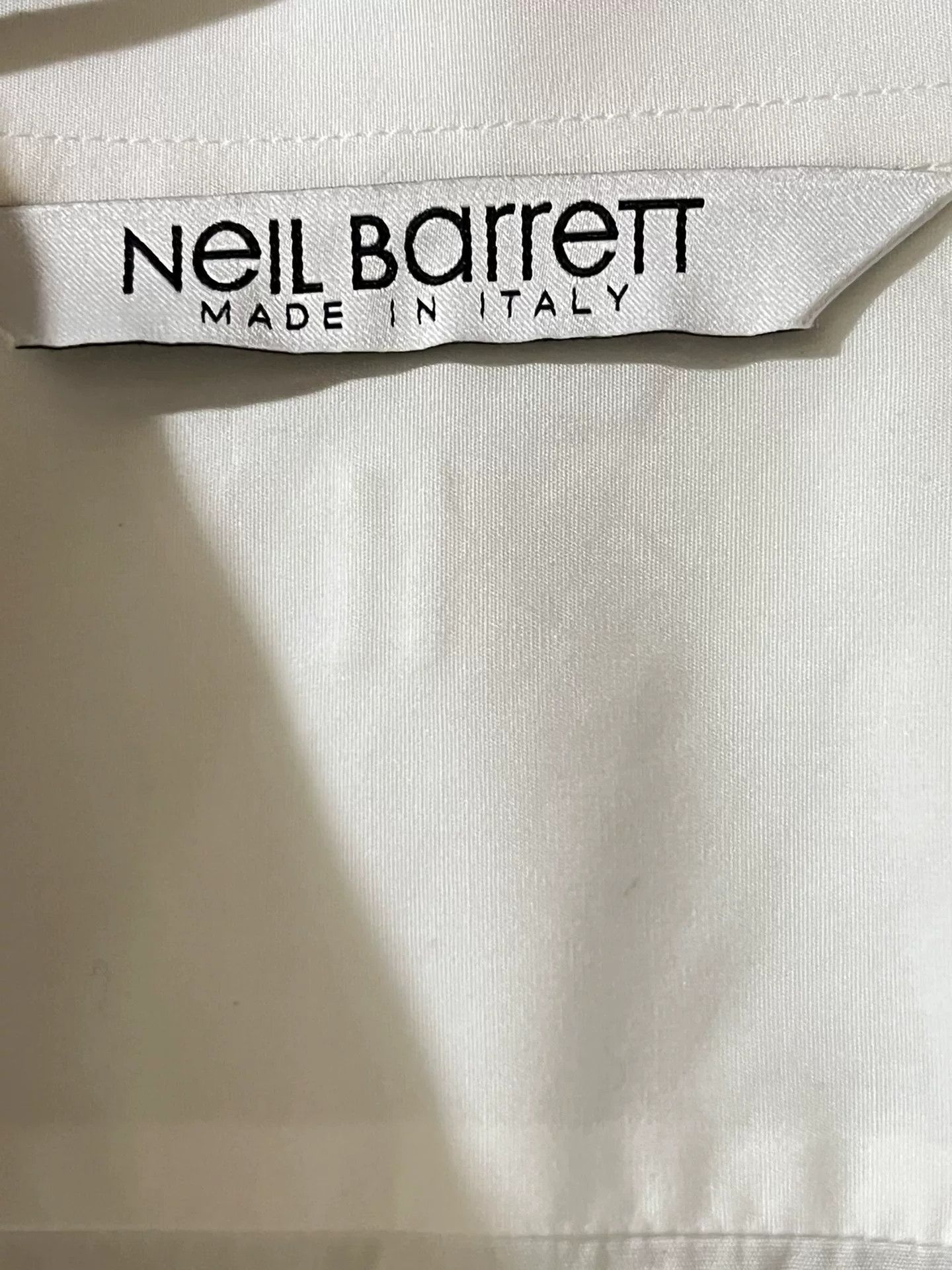 Neil Barrett Neil Barrett Men's White Shirt Size US M / EU 48-50 / 2 - 2 Thumbnail