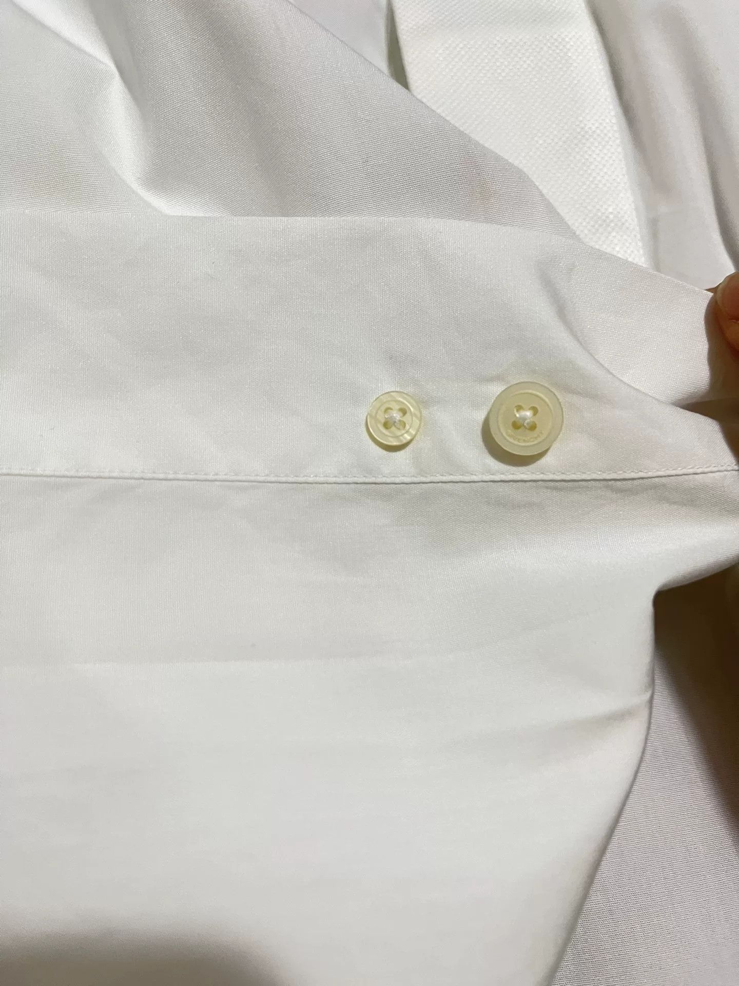 Givenchy Givenchy Men's White Long-sleeve Shirt Size US M / EU 48-50 / 2 - 6 Thumbnail