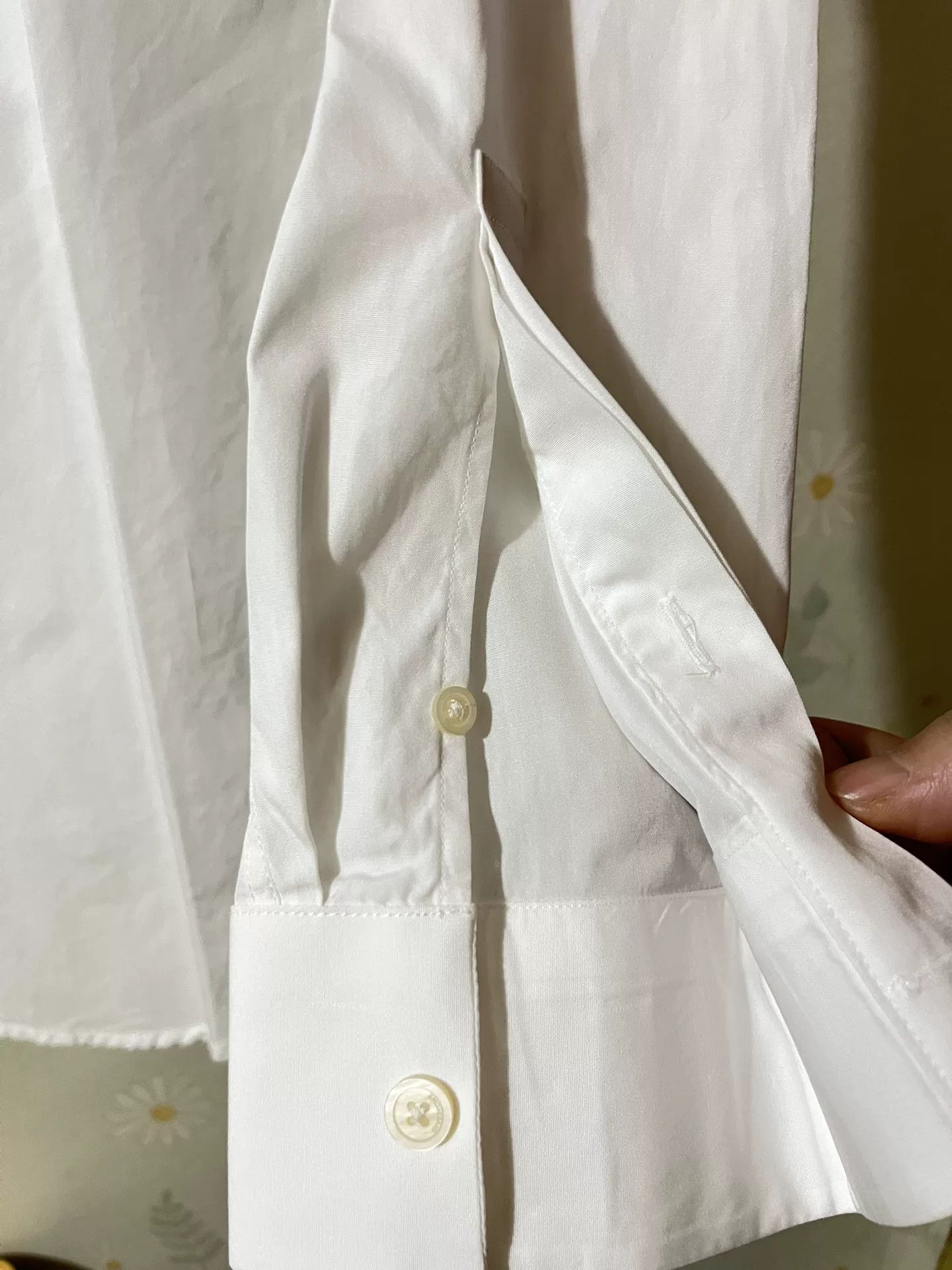 Givenchy Givenchy Men's White Long-sleeve Shirt Size US M / EU 48-50 / 2 - 5 Thumbnail