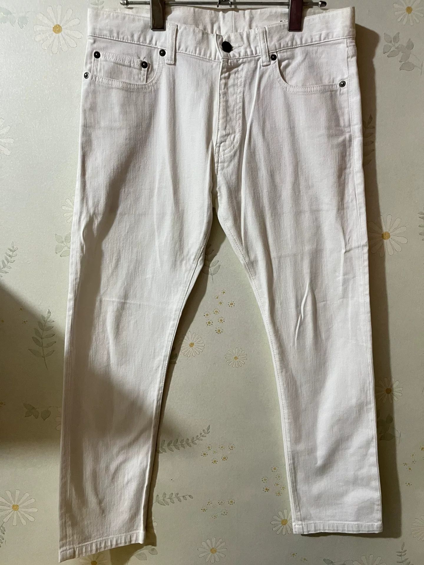 Saint Laurent Paris Saint Laurent White Jeans Size US 32 / EU 48 - 2 Thumbnail