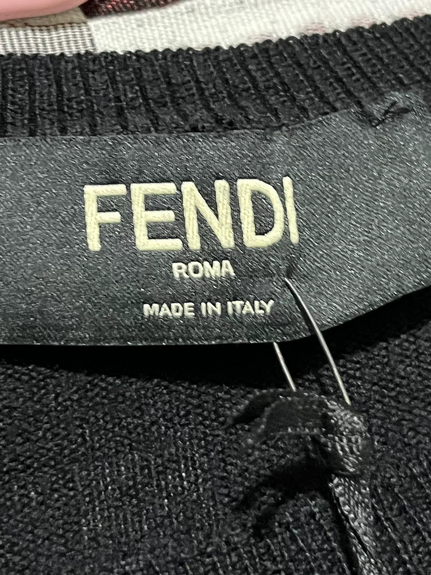 Fendi Fendi New Monster Black Wool Sweater Size US S / EU 44-46 / 1 - 4 Thumbnail