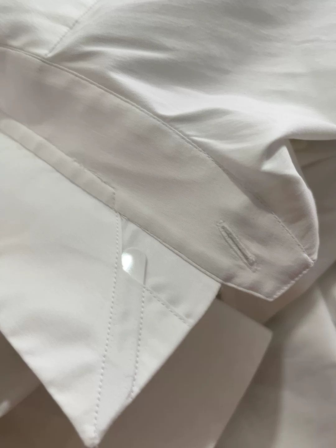 Balenciaga Balenciaga Men's Shirt Size US M / EU 48-50 / 2 - 7 Thumbnail