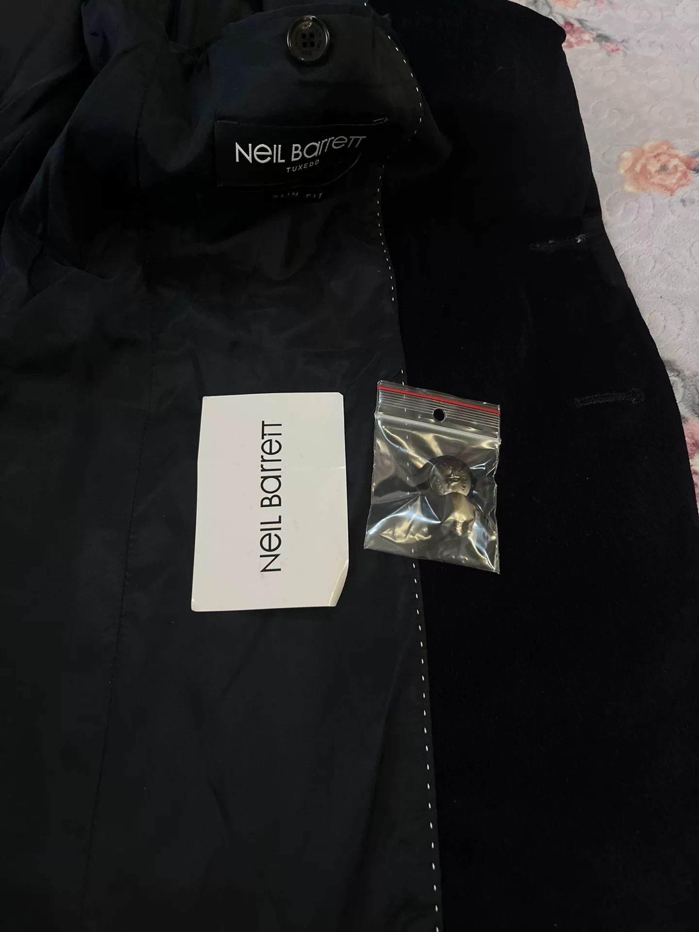 Neil Barrett Neil Barrett Men's Velvet Suit Size US M / EU 48-50 / 2 - 4 Thumbnail