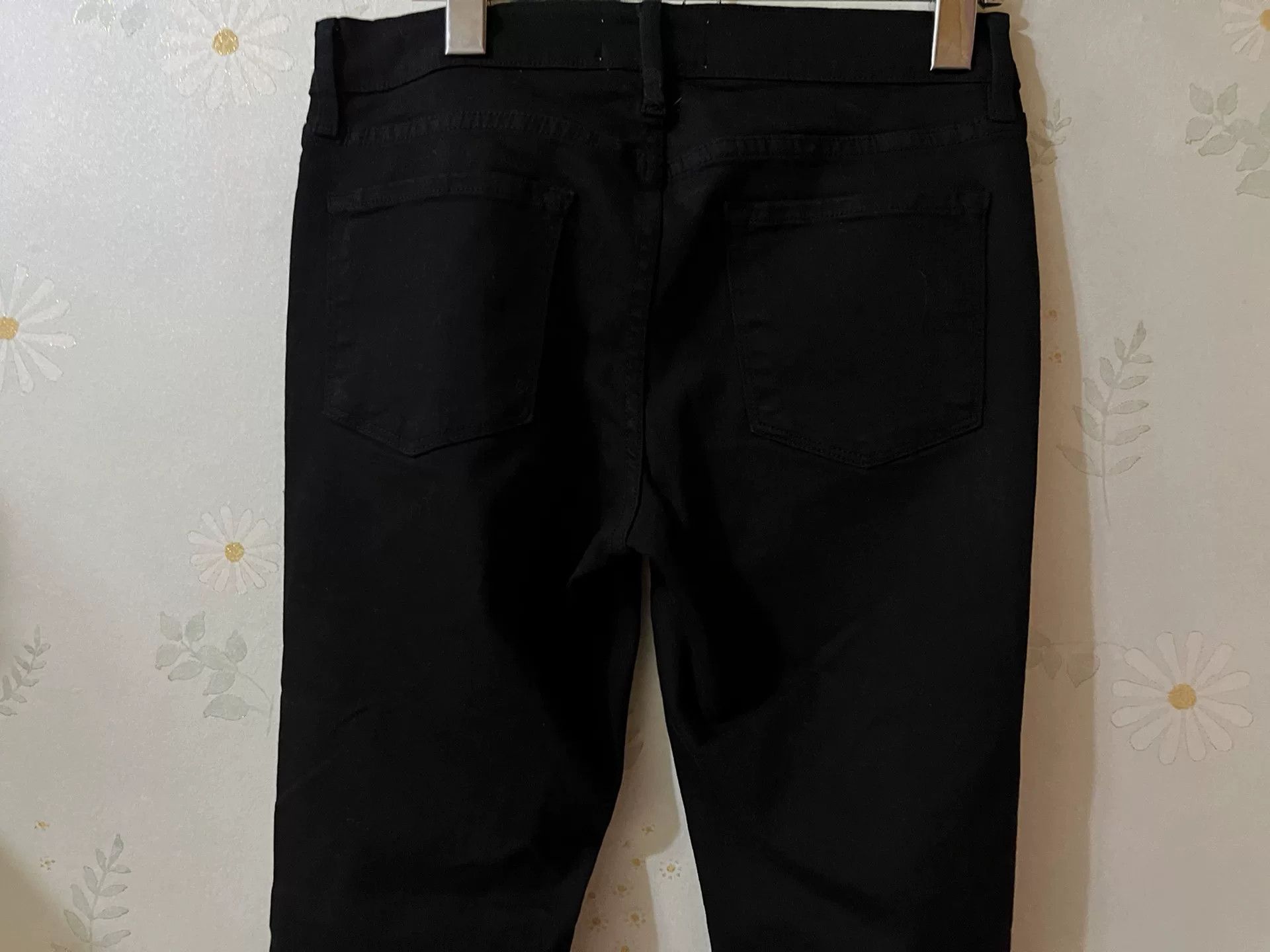 Frame FRAME Black Ripped Slim Jeans Size 28" / US 6 / IT 42 - 3 Thumbnail