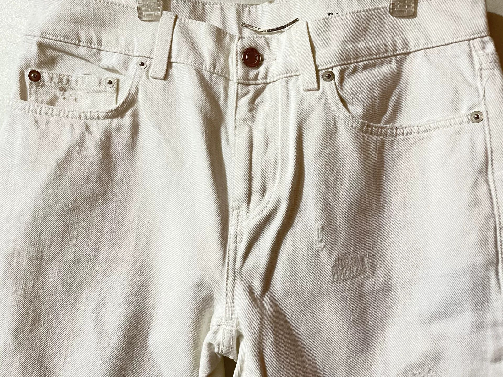 Saint Laurent Paris Saint Laurent White Distressed Jeans Size US 30 / EU 46 - 8 Thumbnail