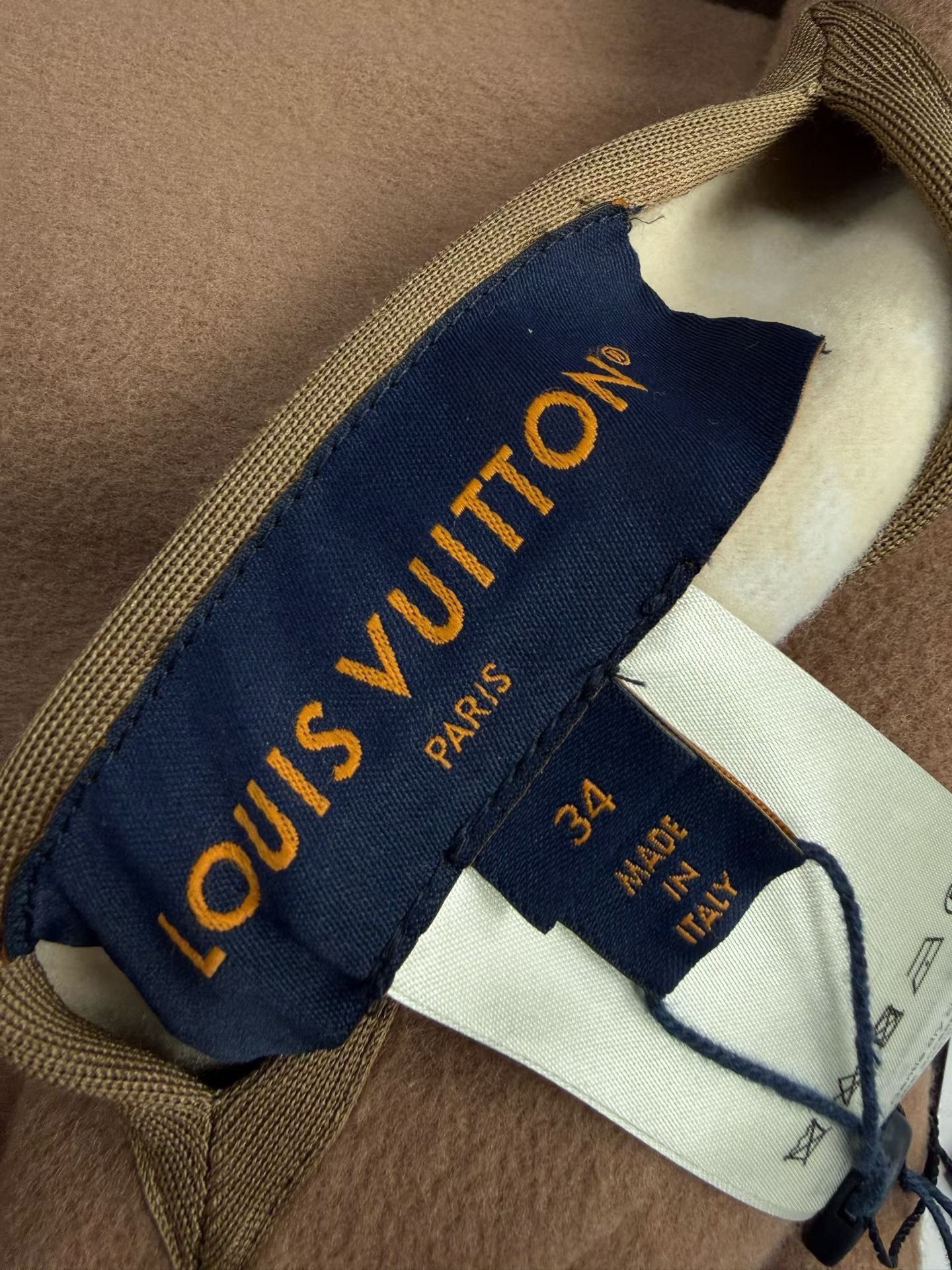 Louis Vuitton Louis Vuitton Item 34 Women Size XXS / US 00 / IT 34 - 3 Thumbnail