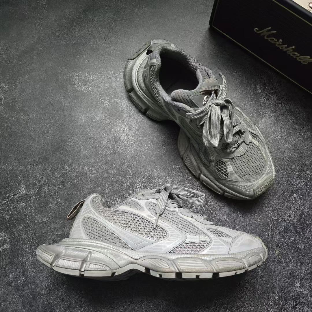 Balenciaga Balenciaga Reflective White Lowtop Sneakers XXXL Women Size US 8 / IT 38 - 6 Thumbnail