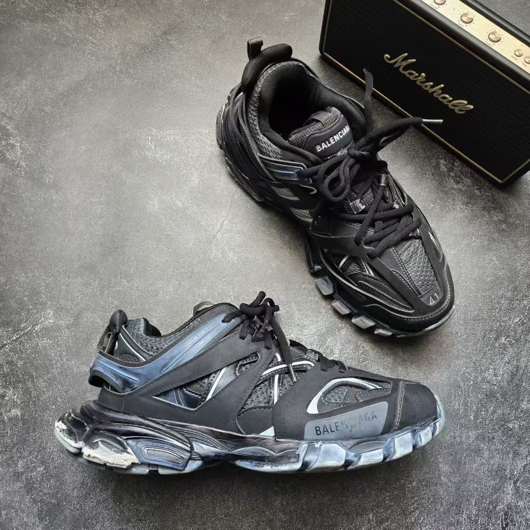 Balenciaga Balenciaga Distressed Black Lowtop Sneakers 41 Men Size US 8.5 / EU 41-42 - 6 Thumbnail
