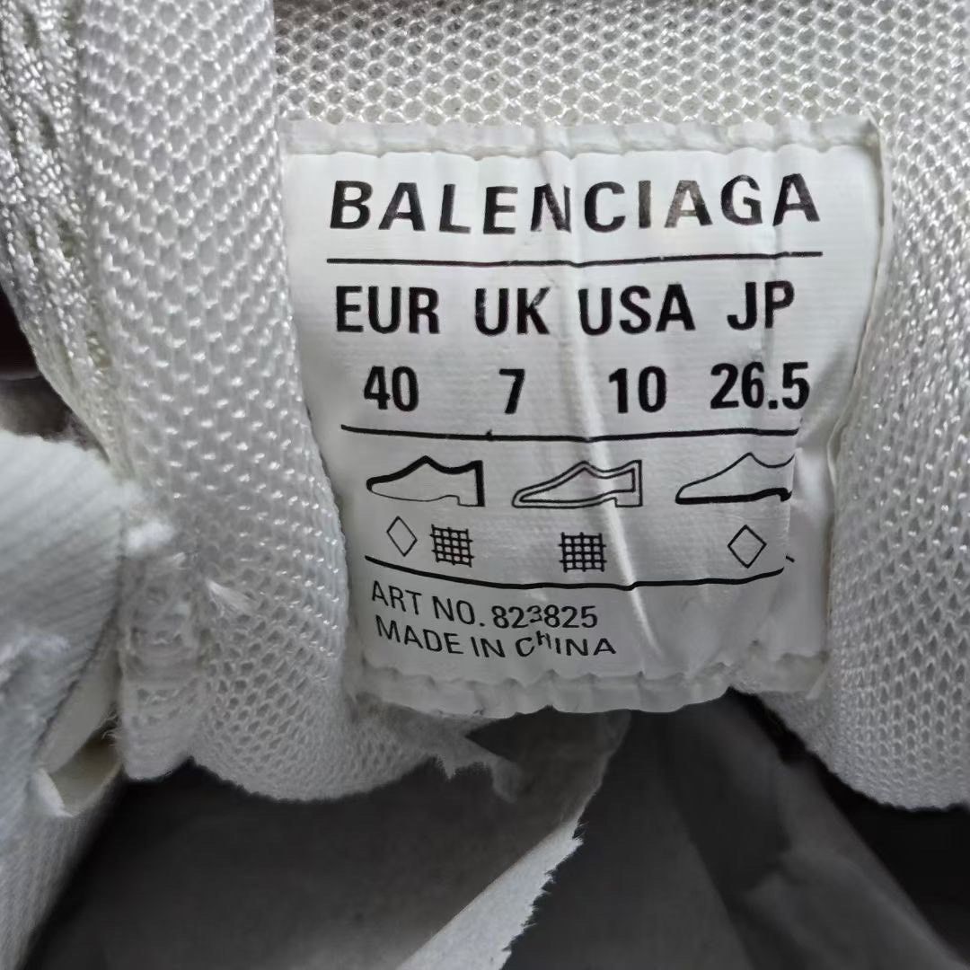 Balenciaga Balenciaga Graphic White Lowtop Sneakers 40 Men Size US 7.5 / EU 40-41 - 5 Thumbnail