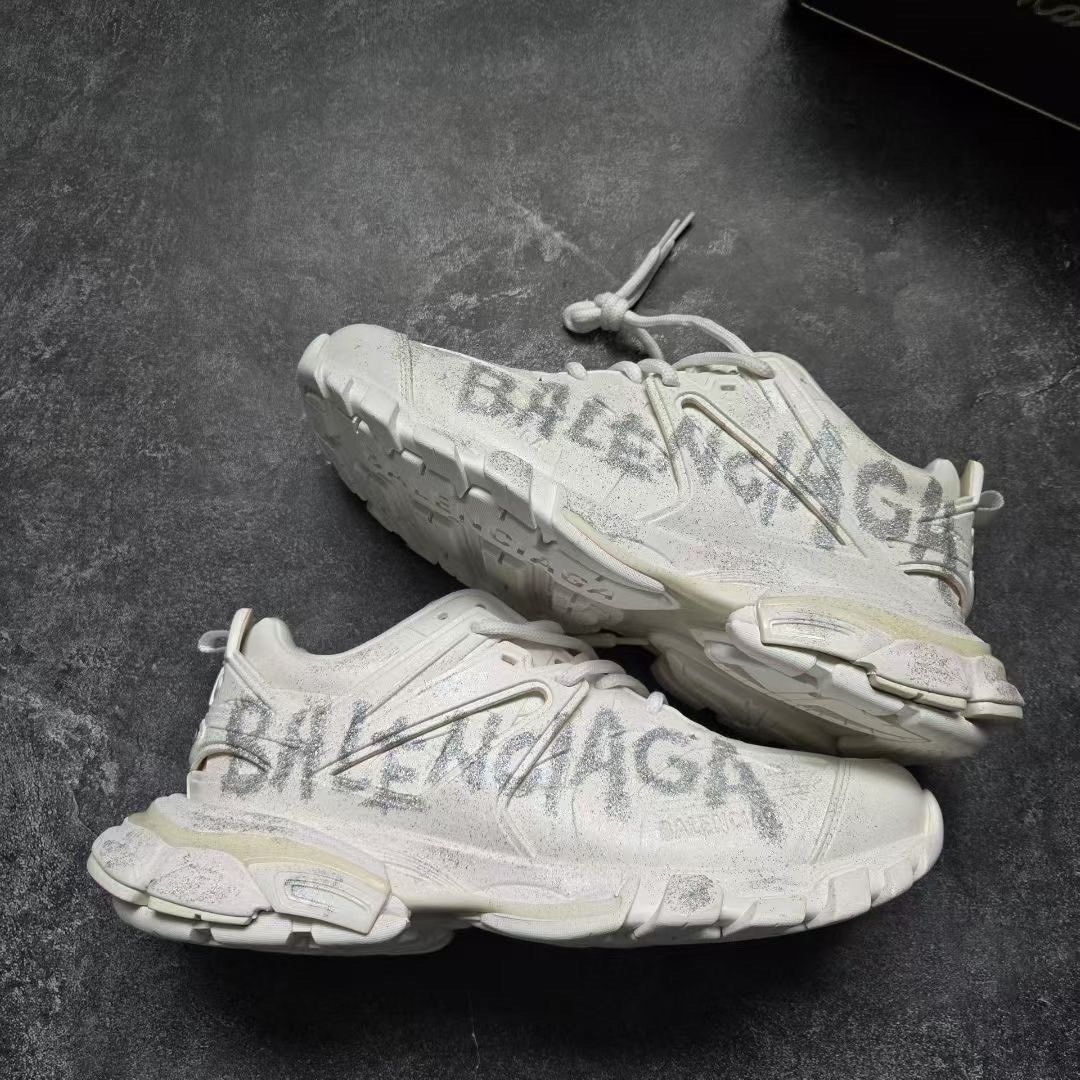 Balenciaga Balenciaga Graphic White Lowtop Sneakers 40 Men Size US 7.5 / EU 40-41 - 8 Thumbnail
