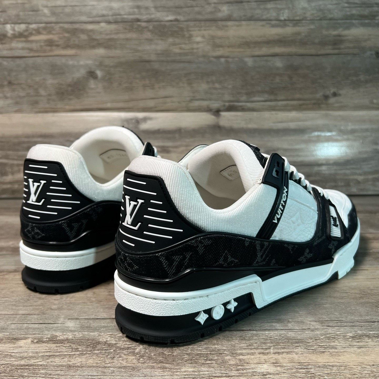 Louis Vuitton Louis Vuitton Training Denim Black Lowtop Sneakers 9.5 Men Size US 9.5 / EU 42-43 - 3 Thumbnail