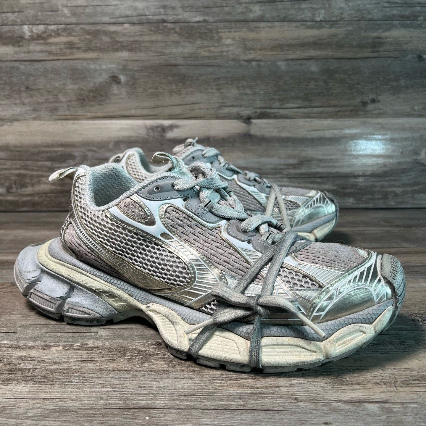 Balenciaga Balenciaga Distressed Multi Lowtop Sneakers XXXL Men Size US 10 / EU 43 - 2 Thumbnail