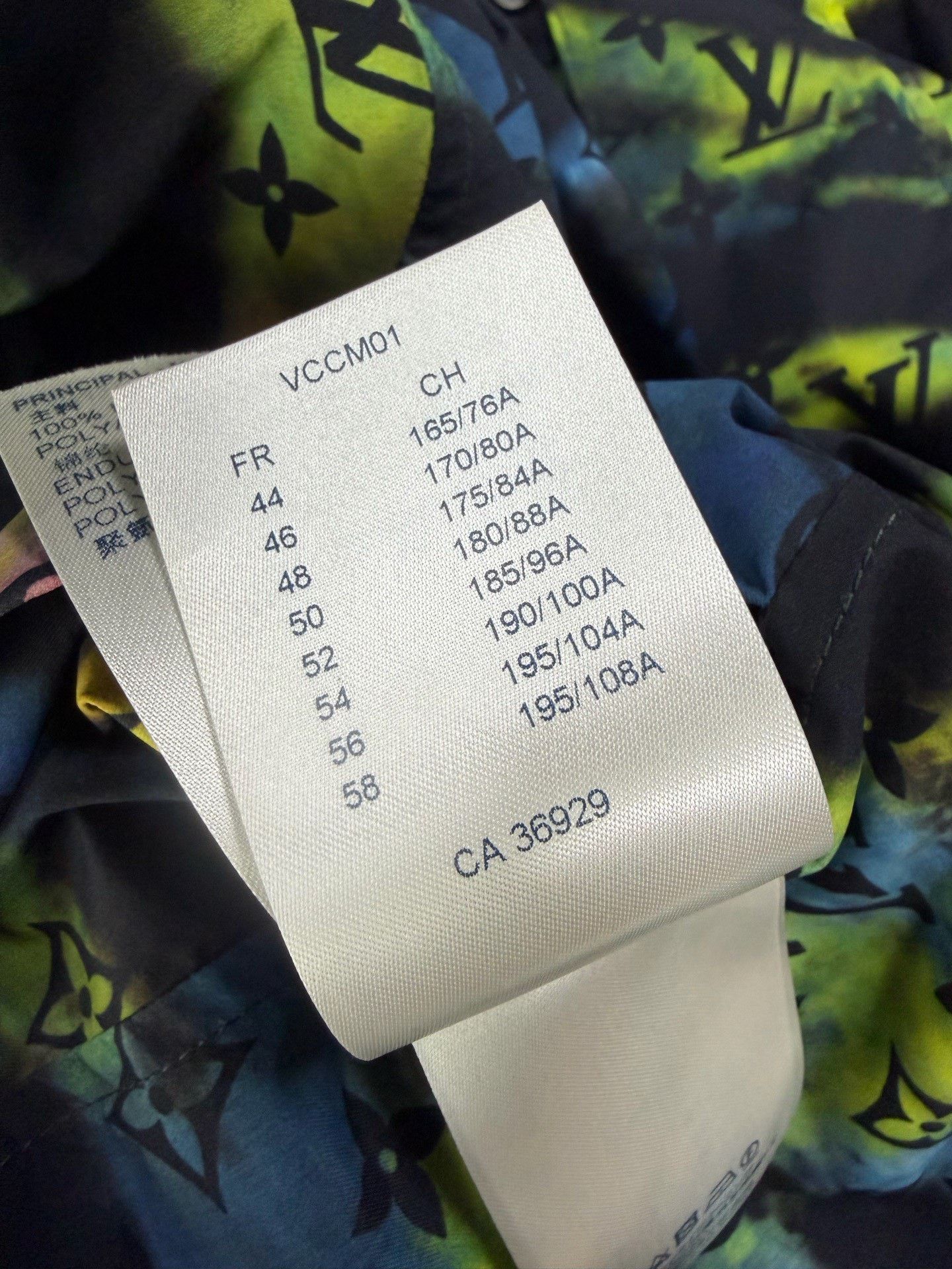 Louis Vuitton Louis Vuitton Tie-Dye Multi Light Jacket 46 Men Size US L / EU 52-54 / 3 - 7 Thumbnail