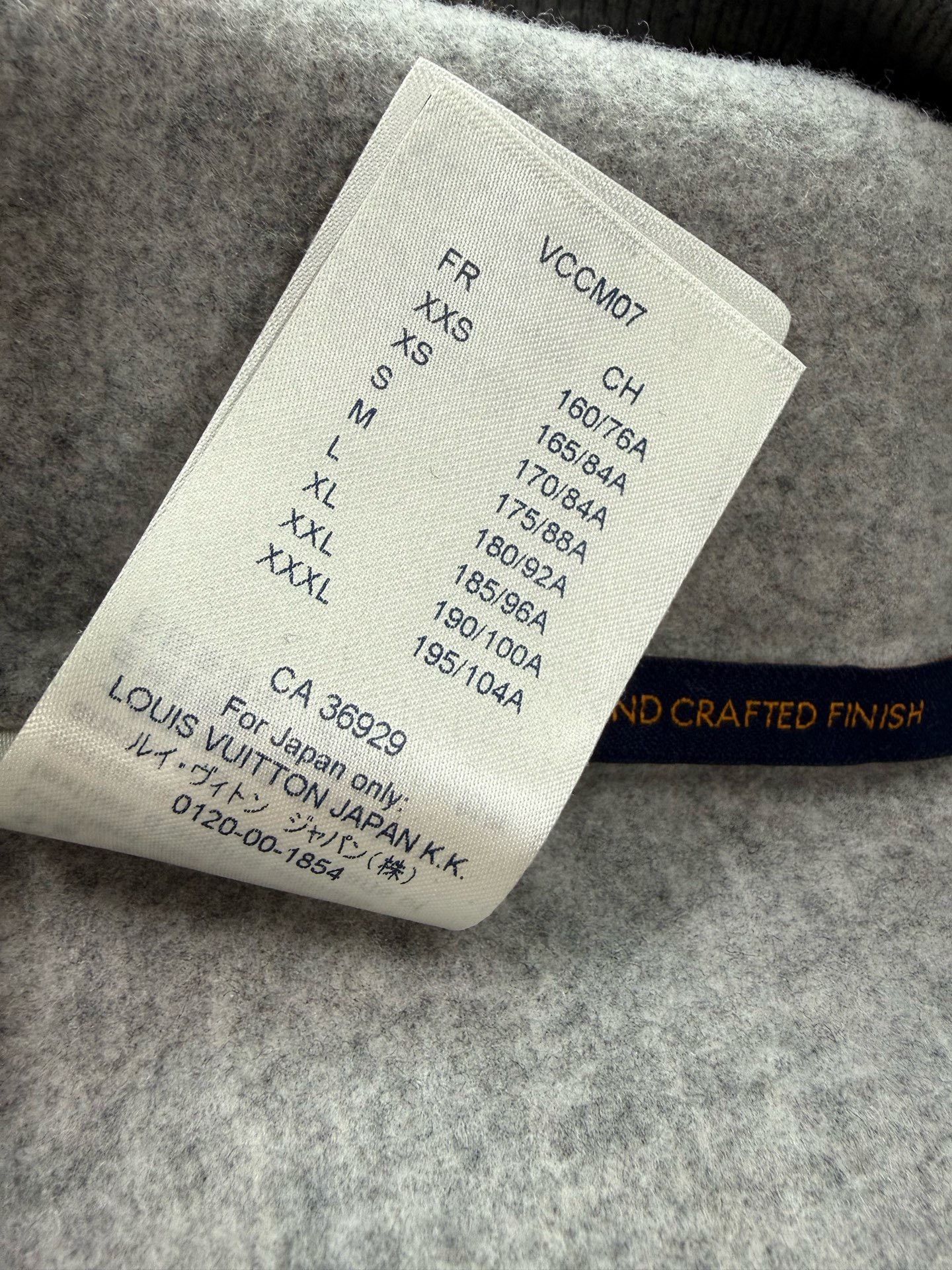 Louis Vuitton Louis Vuitton Gray Hoodie M Men Size US M / EU 48-50 / 2 - 8 Thumbnail