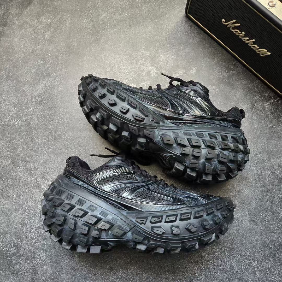 Balenciaga Balenciaga Black Lowtop Sneakers 41 Men Size US 8.5 / EU 41-42 - 8 Thumbnail