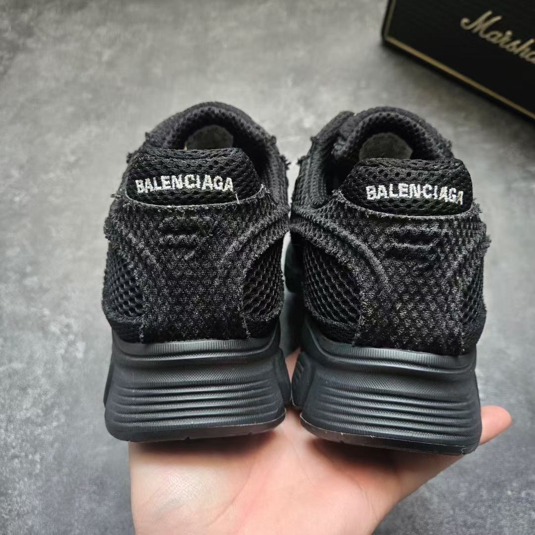 Balenciaga Balenciaga Black Lowtop Sneakers 41 Men Size US 8.5 / EU 41-42 - 4 Thumbnail