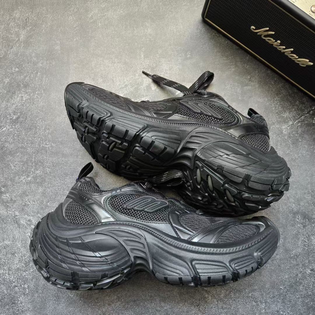 Balenciaga Balenciaga Black Lowtop Sneakers XL Men Size US 10 / EU 43 - 7 Thumbnail