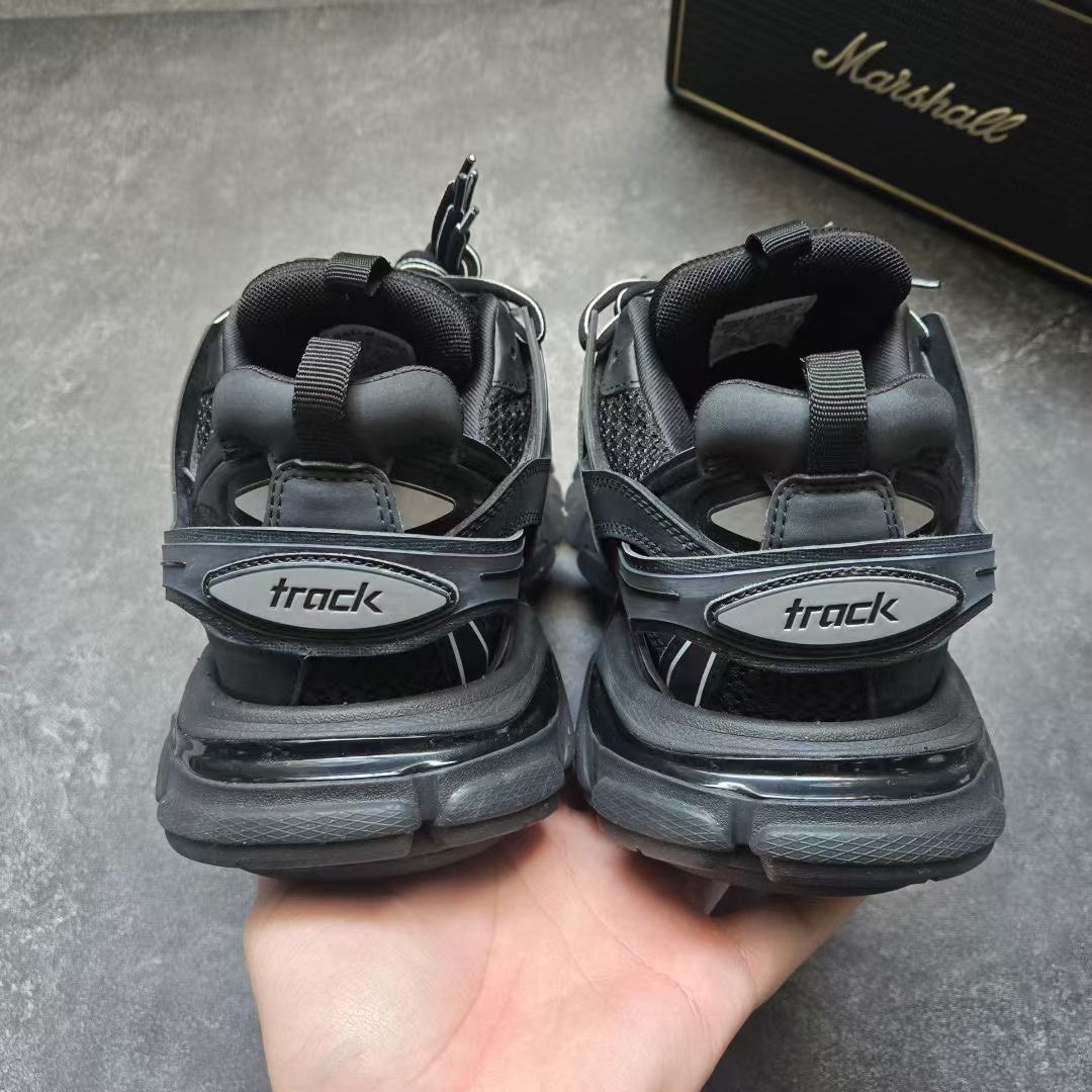 Balenciaga Balenciaga Black Lowtop Sneakers 40 Men Size US 7.5 / EU 40-41 - 3 Thumbnail