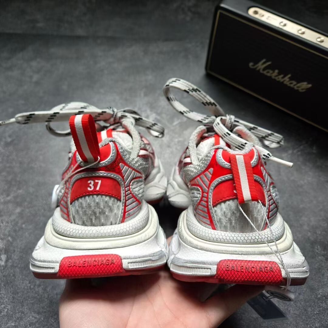 Balenciaga Balenciaga Distressed Red Lowtop Sneakers XXXL Women Size US 8 / IT 38 - 3 Thumbnail