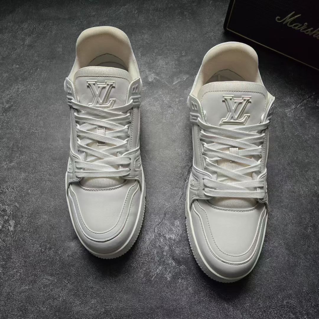 Louis Vuitton Louis Vuitton Training White Lowtop Sneakers 41 Men Size US 8.5 / EU 41-42 - 2 Thumbnail