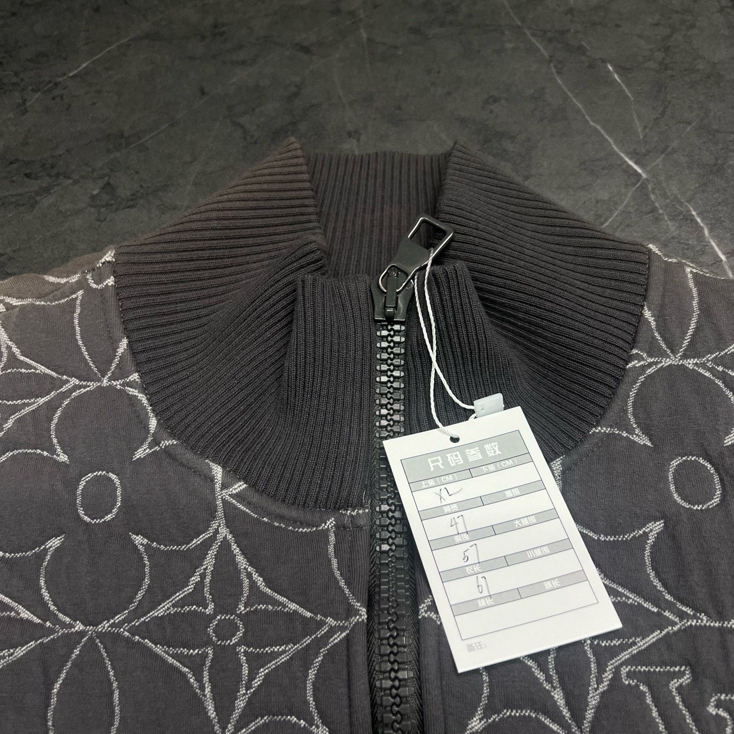 Louis Vuitton Louis Vuitton Cotton Heavy Coat XL Men Size US XL / EU 56 / 4 - 3 Thumbnail