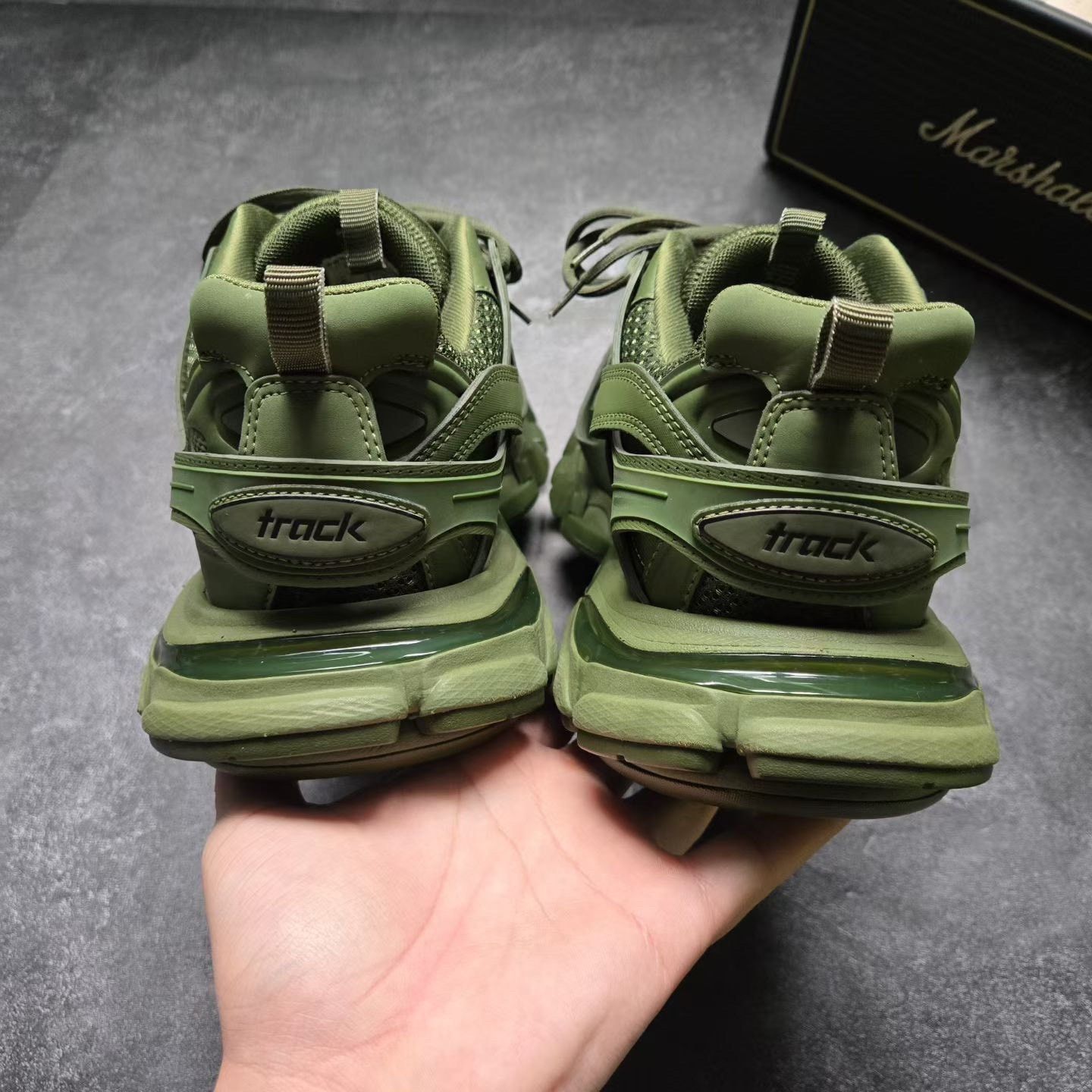 Balenciaga Balenciaga Green Lowtop Sneakers 42 Men Size US 9 / EU 42 - 3 Thumbnail