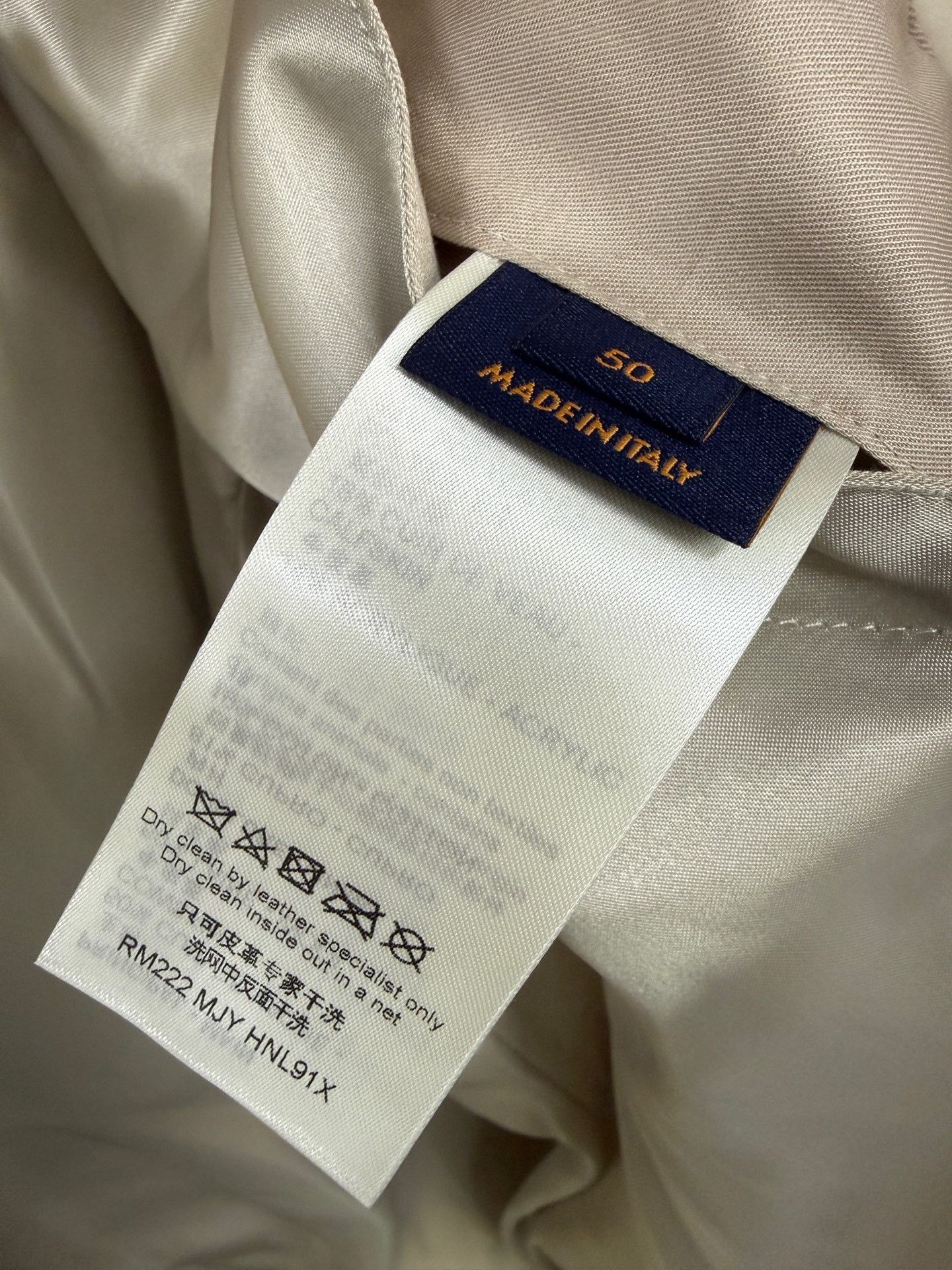 Louis Vuitton Louis Vuitton Blue Light Jacket 50 Men Size US XL / EU 56 / 4 - 6 Thumbnail
