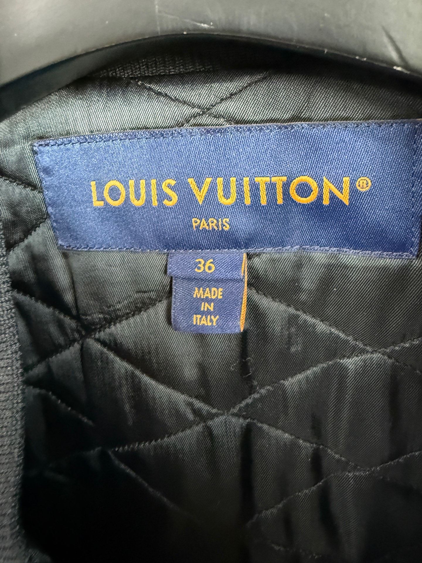Louis Vuitton Louis Vuitton Black Item 36 Women Size XS / US 0-2 / IT 36-38 - 4 Thumbnail
