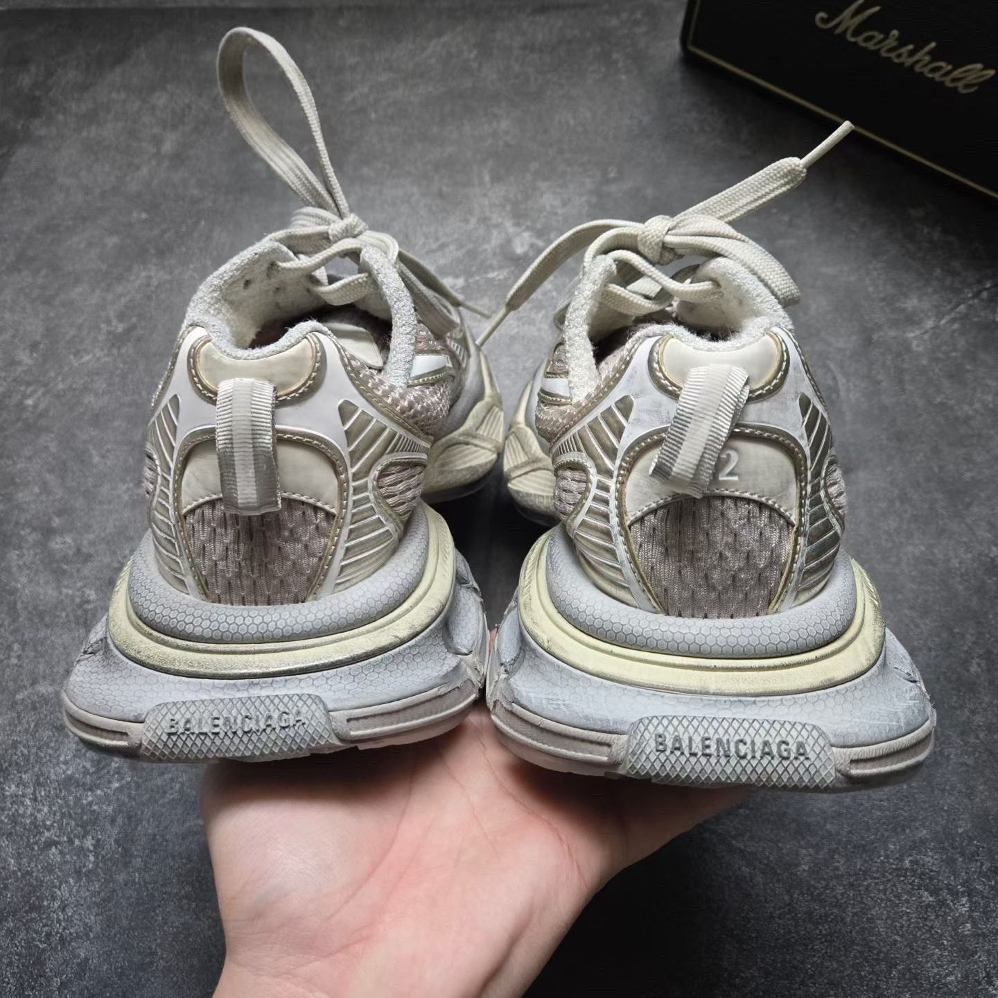 Balenciaga Balenciaga Beige Lowtop Sneakers XXXL Men Size US 10 / EU 43 - 3 Thumbnail
