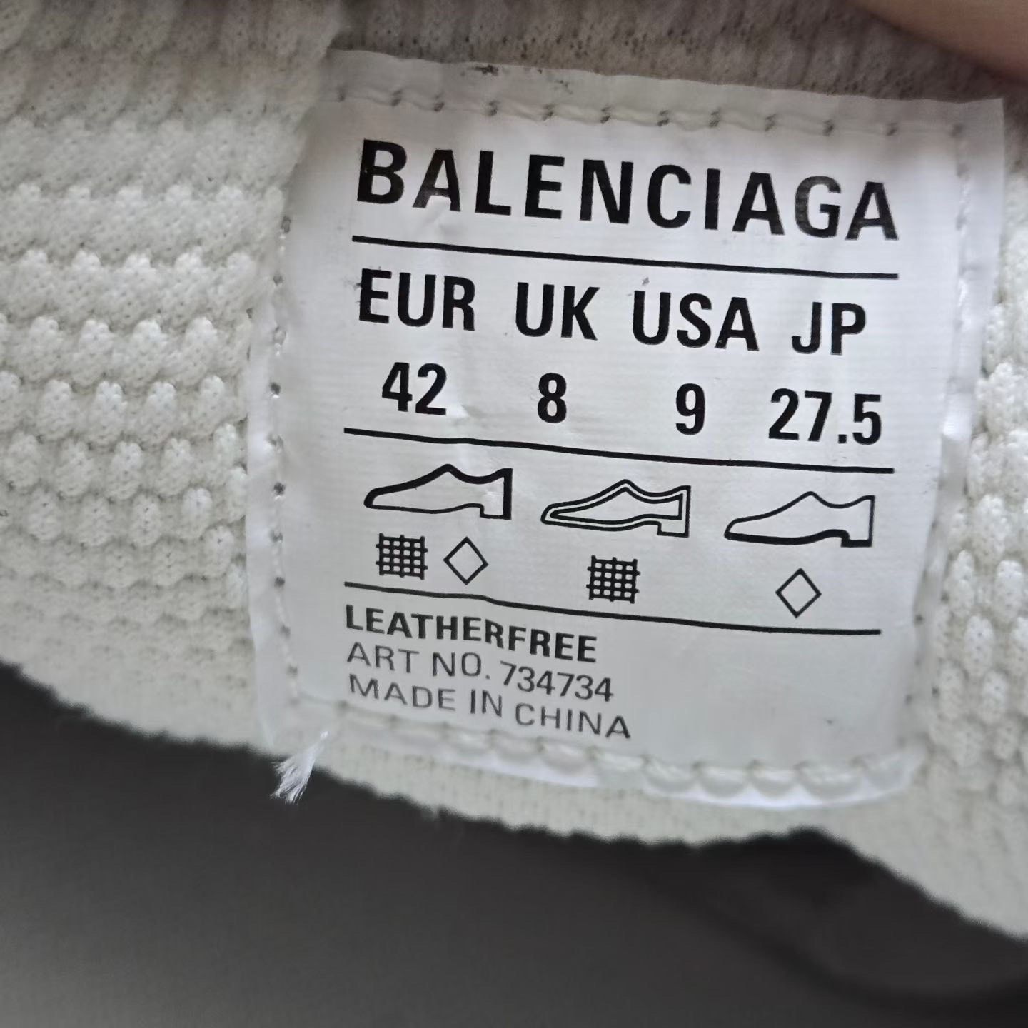 Balenciaga Balenciaga Beige Lowtop Sneakers XXXL Men Size US 10 / EU 43 - 5 Thumbnail