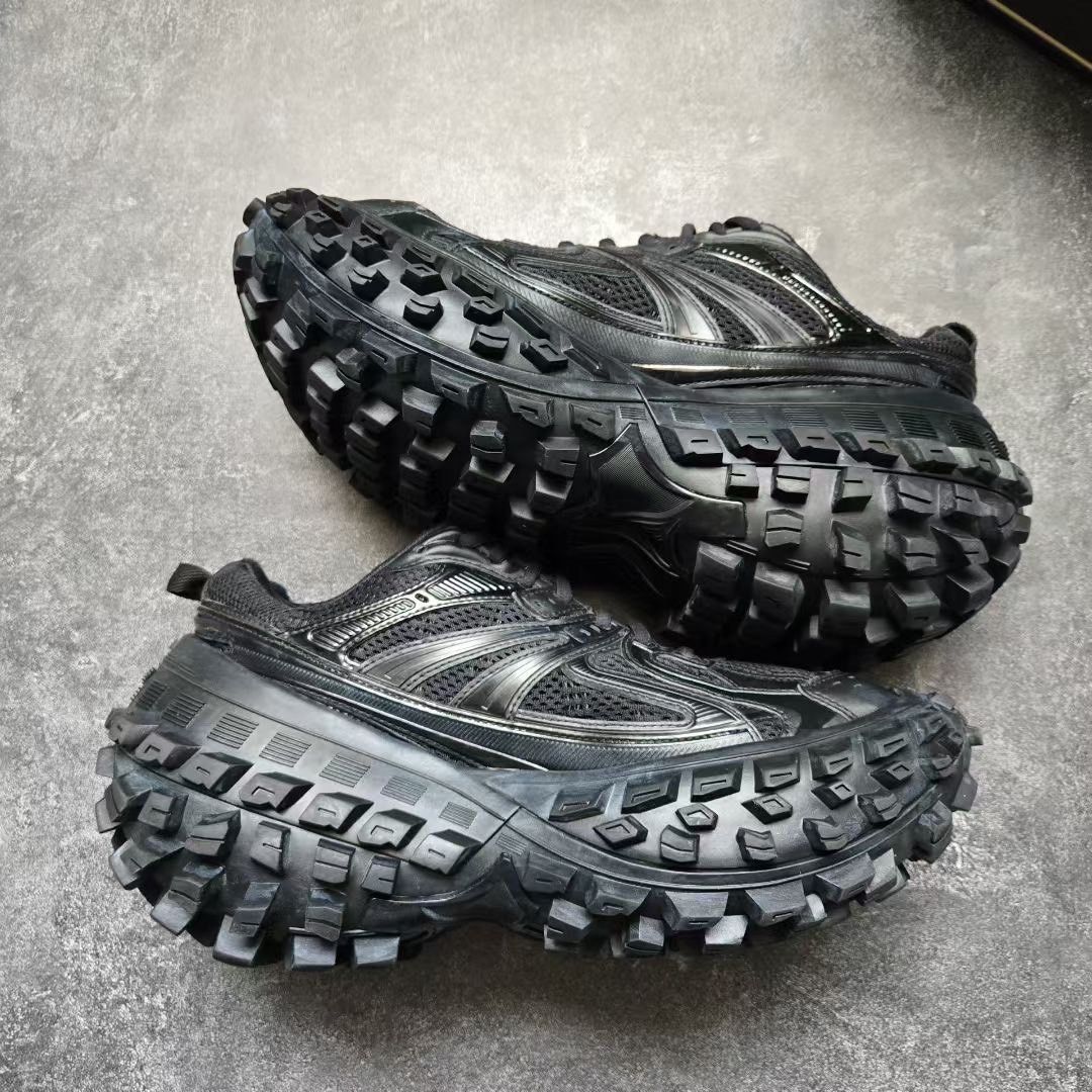 Balenciaga Balenciaga Black Lowtop Sneakers 41 Men Size US 8.5 / EU 41-42 - 8 Thumbnail
