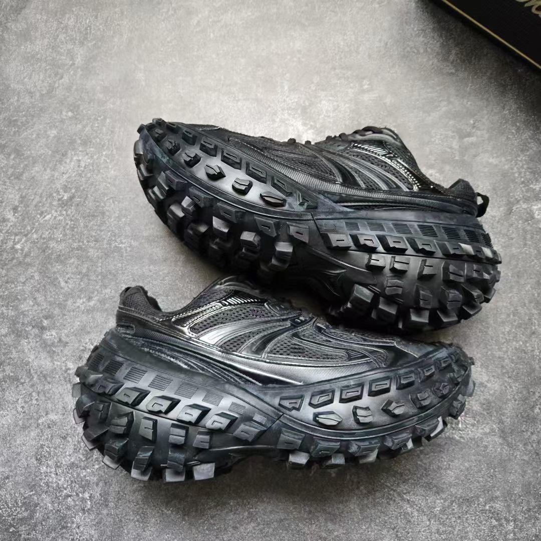 Balenciaga Balenciaga Black Lowtop Sneakers 41 Men Size US 8.5 / EU 41-42 - 7 Thumbnail