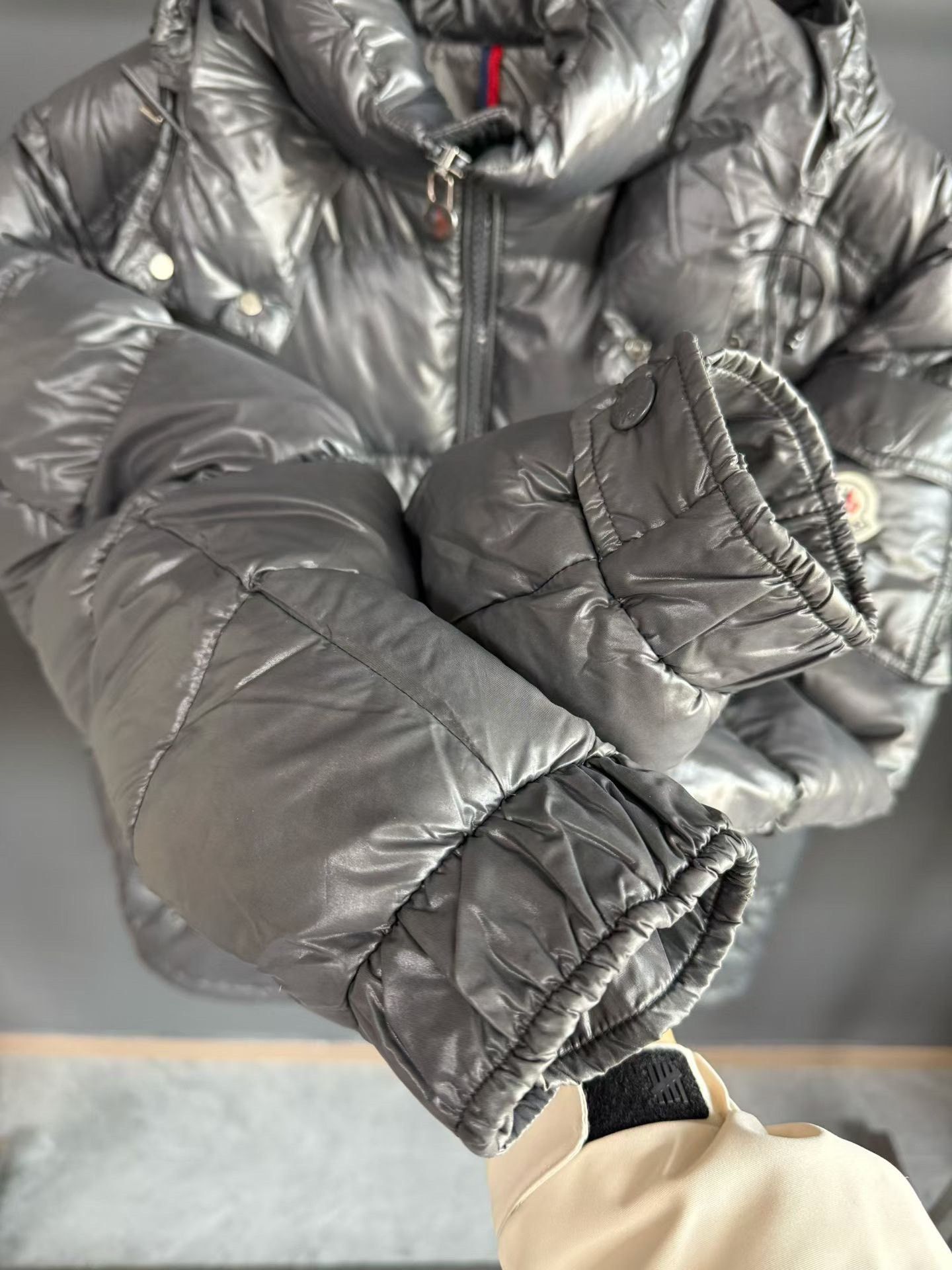 Moncler Moncler Down Gray Down Jacket 5 Women Size XS / US 0-2 / IT 36-38 - 5 Thumbnail