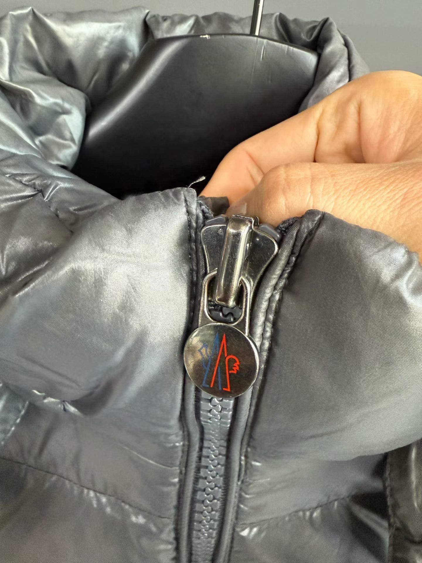 Moncler Moncler Down Gray Down Jacket 5 Women Size XS / US 0-2 / IT 36-38 - 3 Thumbnail
