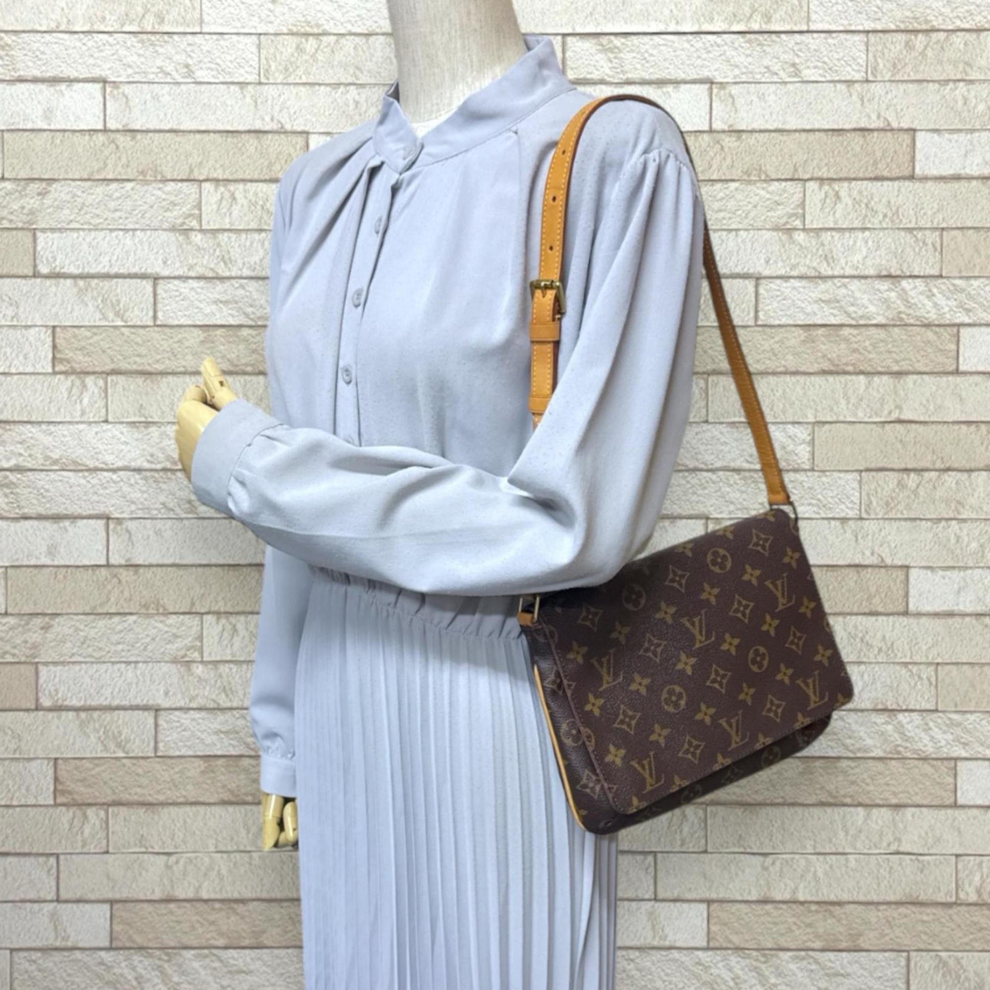 Louis Vuitton Louis Vuitton Musette Tango Short Monogram Shoulder Bag, Canvas M51257, Brown, Women's, LOUIS VUITTON, Used Size ONE SIZE - 2 Thumbnail
