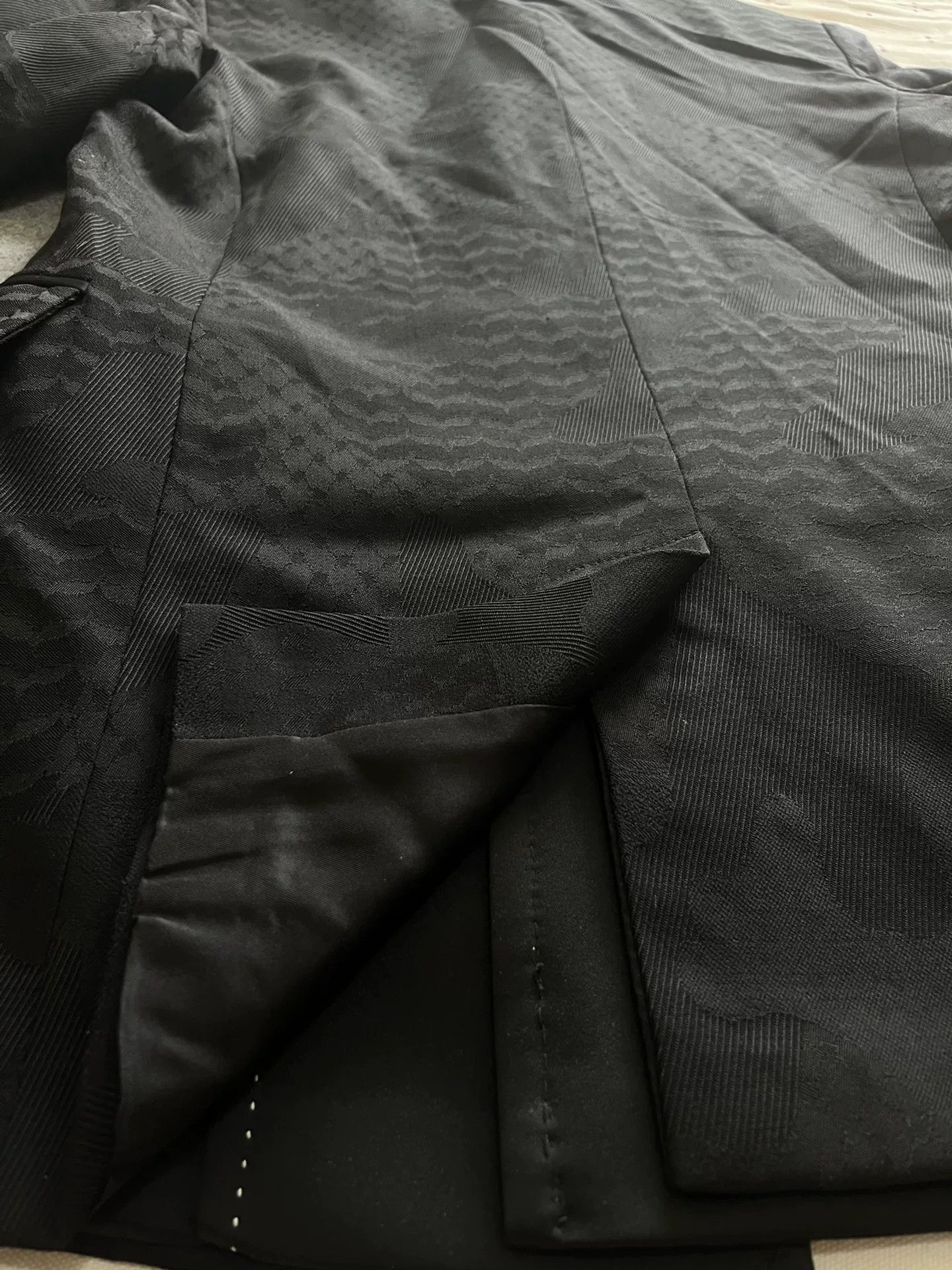 Neil Barrett Neil Barrett Black Patterned Blazer Size US S / EU 44-46 / 1 - 3 Thumbnail