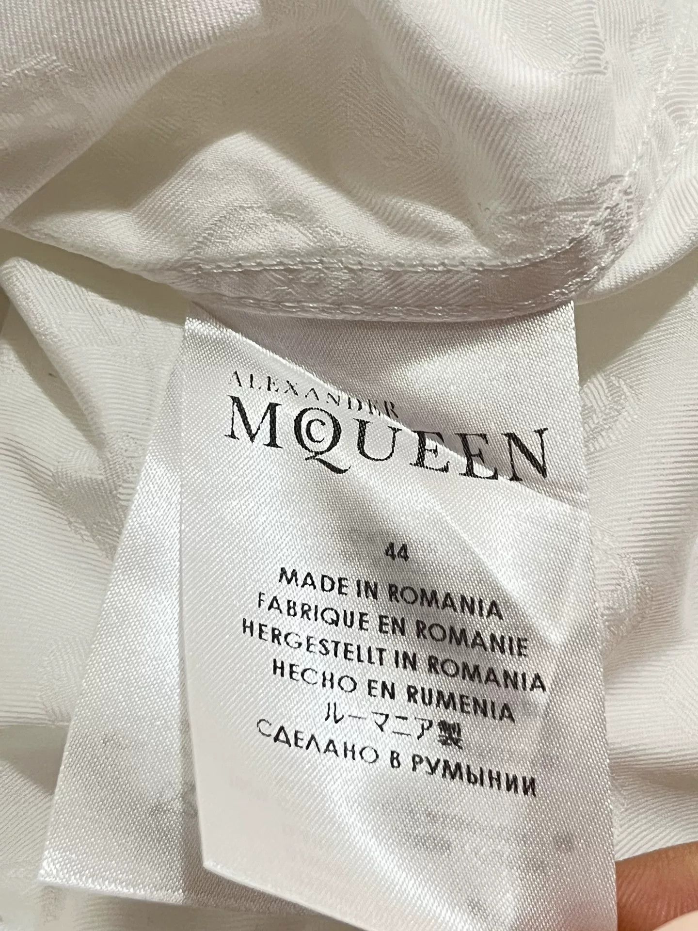 Alexander McQueen Alexander McQueen 2014 Skull Print Shirt Size US S / EU 44-46 / 1 - 6 Thumbnail