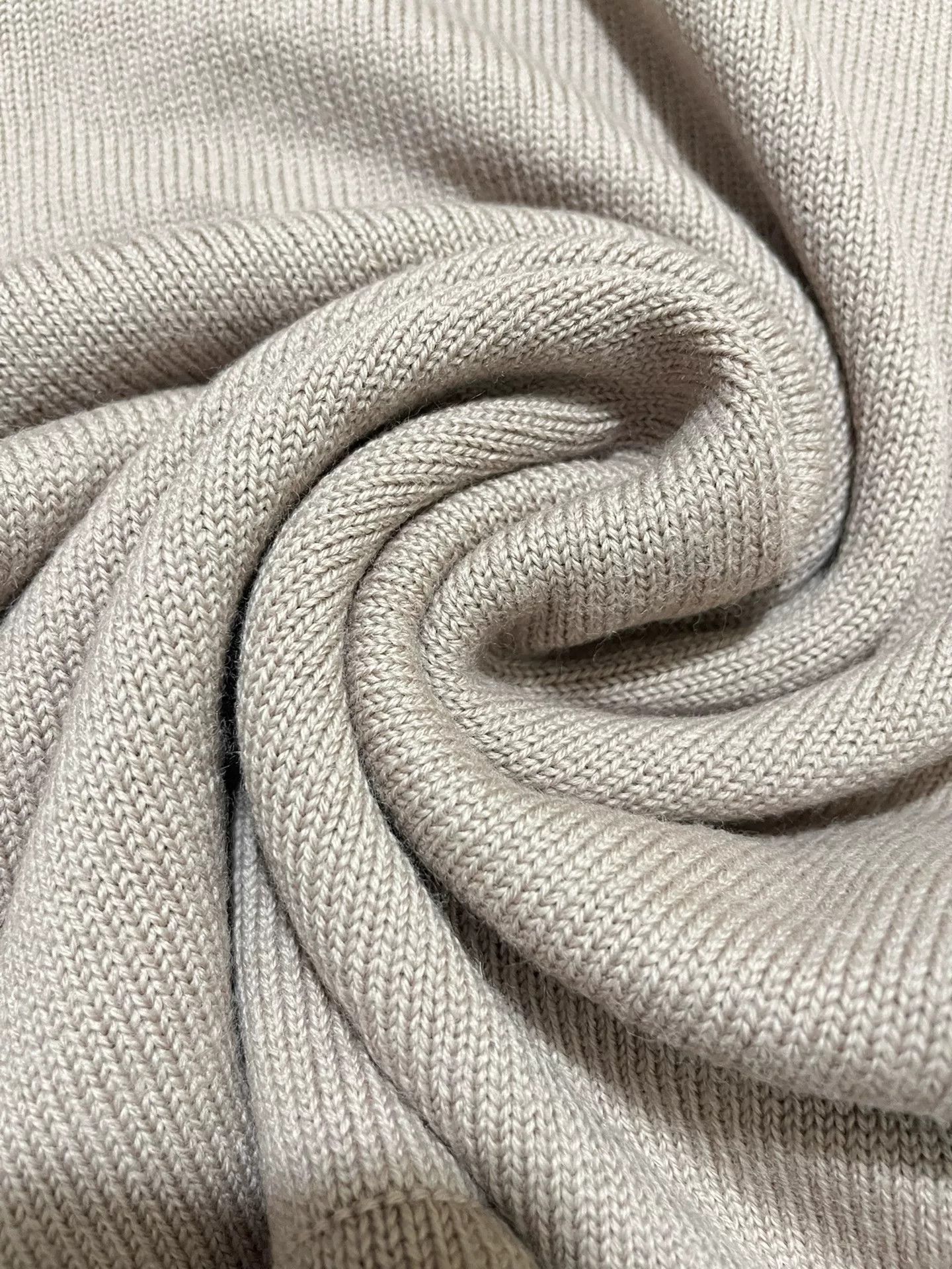 Gucci Gucci Italian Wool Sweater Size US M / EU 48-50 / 2 - 3 Thumbnail