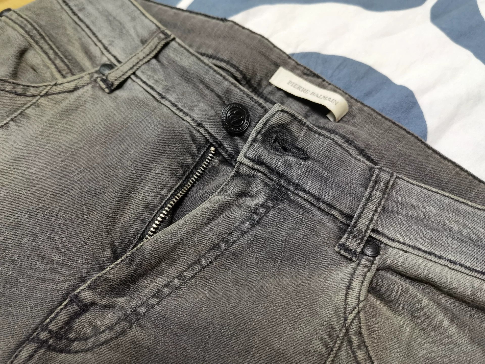 Pierre Balmain Pierre Balmain Classic Gray Biker Jeans Size US 30 / EU 46 - 2 Thumbnail