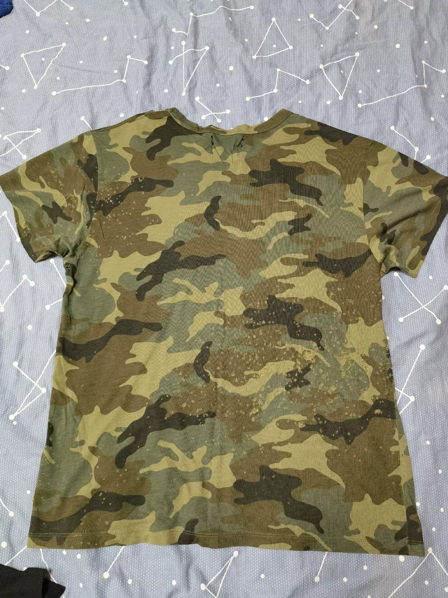 Amiri Amiri Camo Distressed Short Sleeve T-Shirt Size US S / EU 44-46 / 1 - 2 Thumbnail