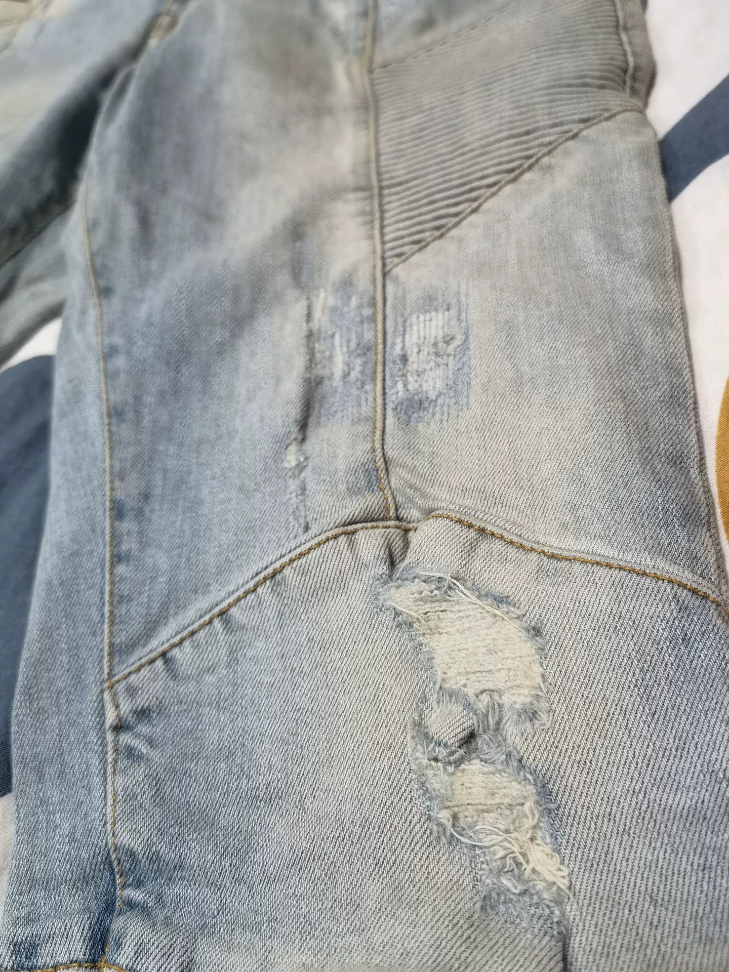 Pierre Balmain Pierre Balmain Distressed Biker Jeans Size US 30 / EU 46 - 3 Thumbnail