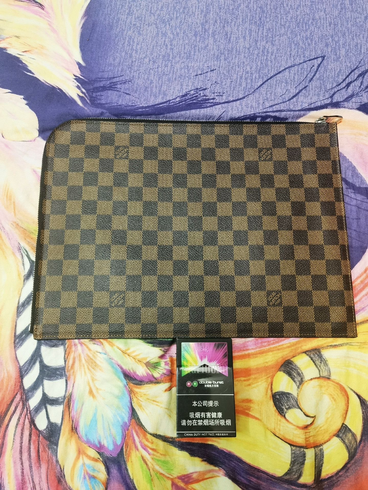 Louis Vuitton Louis Vuitton Zoo Lion Envelope Clutch Size ONE SIZE - 4 Thumbnail
