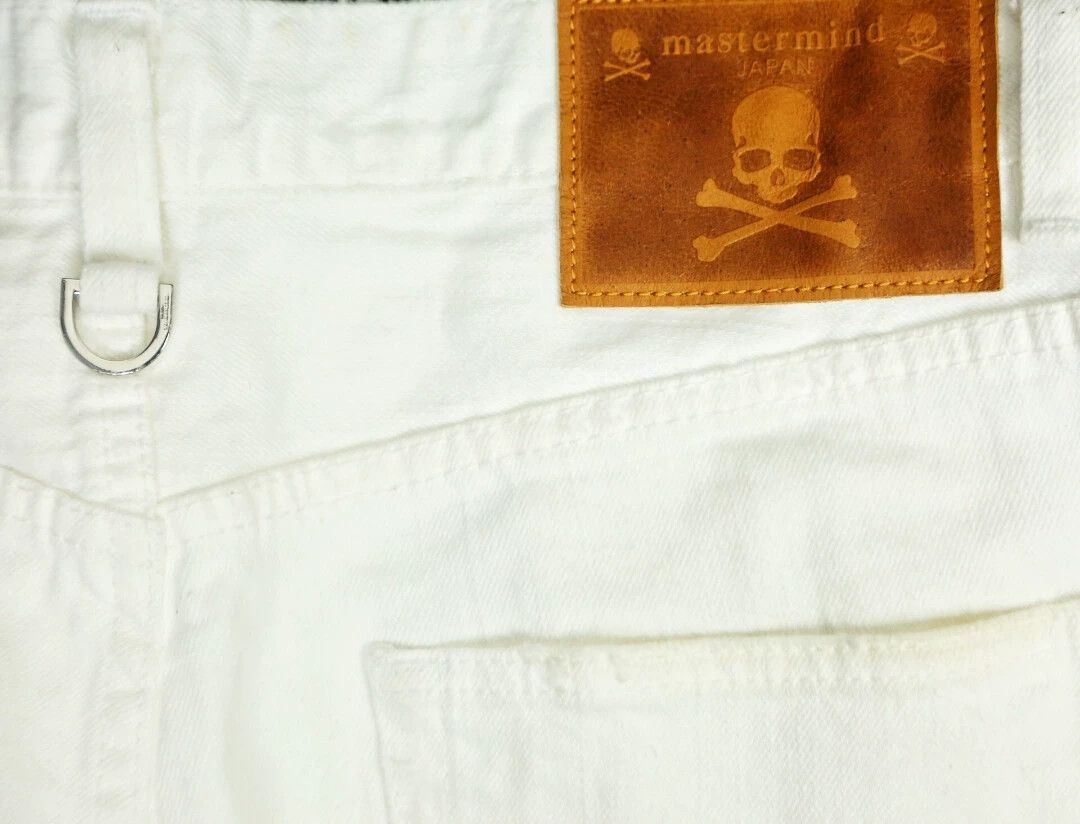 Mastermind Japan White Denim Pants with Red Stripes Size 30 Size US 30 / EU 46 - 7 Thumbnail