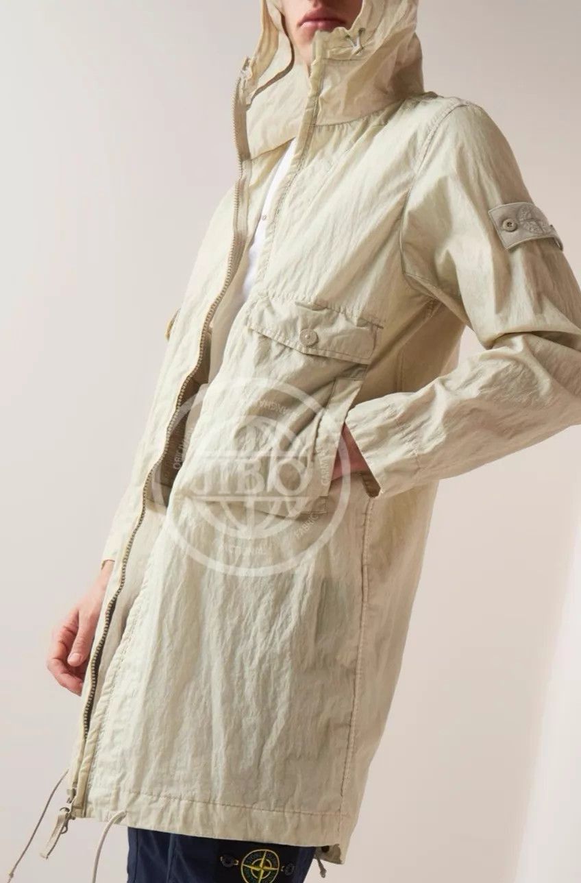 Stone Island Hooded Long Parka with Pockets Size US M / EU 48-50 / 2 - 9 Thumbnail