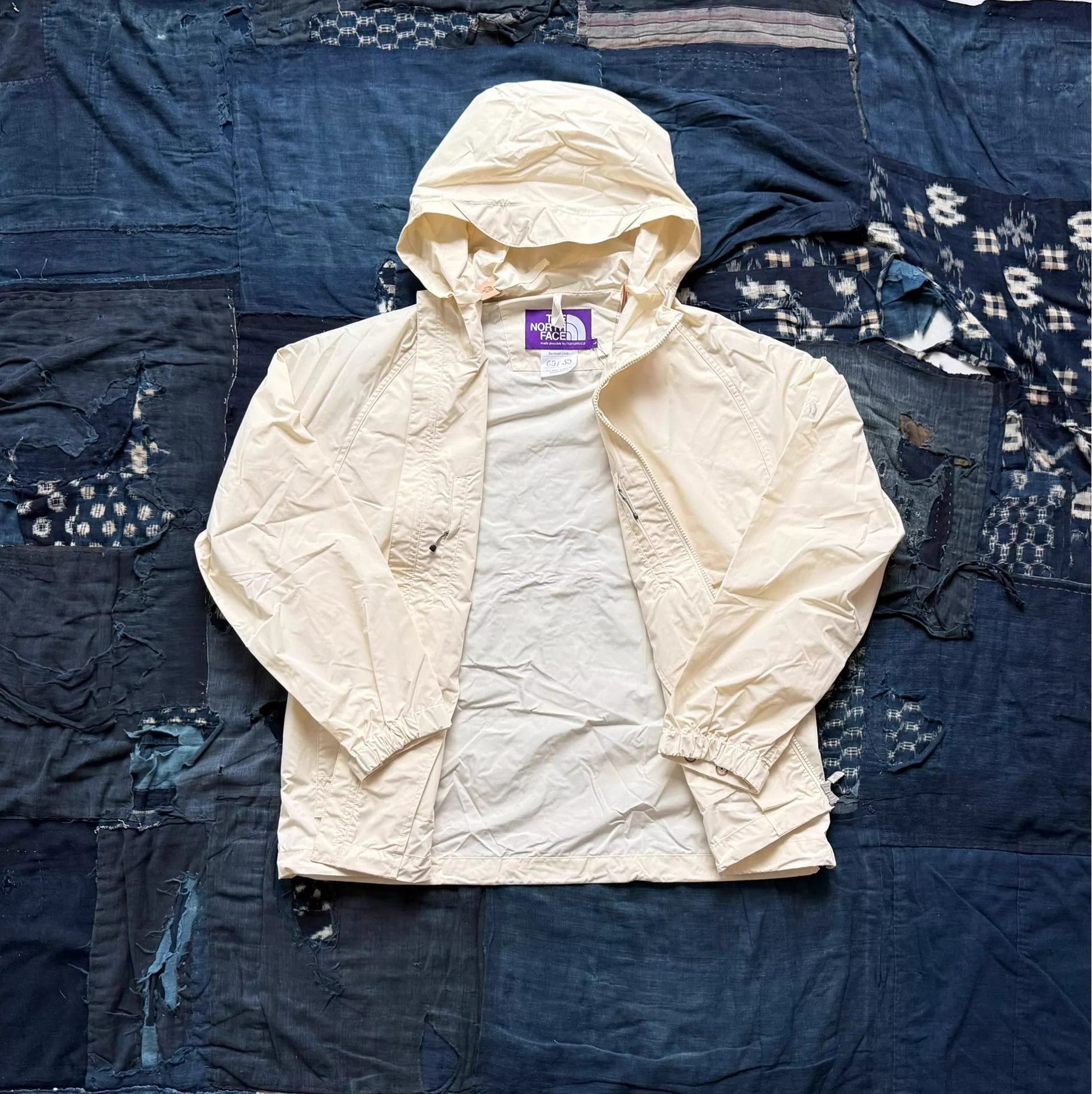 The North Face Beige Hooded Light Jacket Size L Size US L / EU 52-54 / 3 - 2 Thumbnail