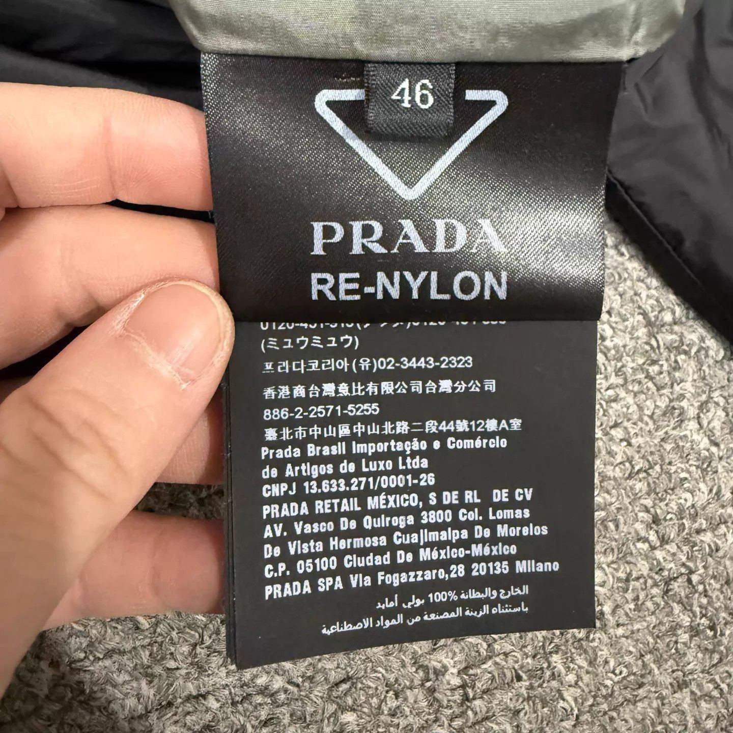 Prada Black Hooded Light Jacket with Zip Pockets Size US S / EU 44-46 / 1 - 4 Thumbnail