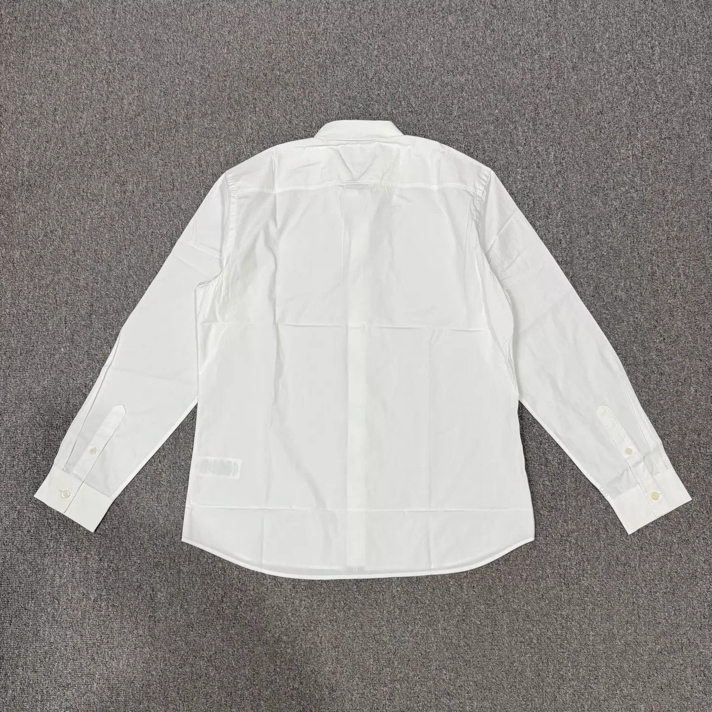 Burberry White Long-Sleeve Button-Up Shirt with Stripe Detail Size US L / EU 52-54 / 3 - 2 Thumbnail