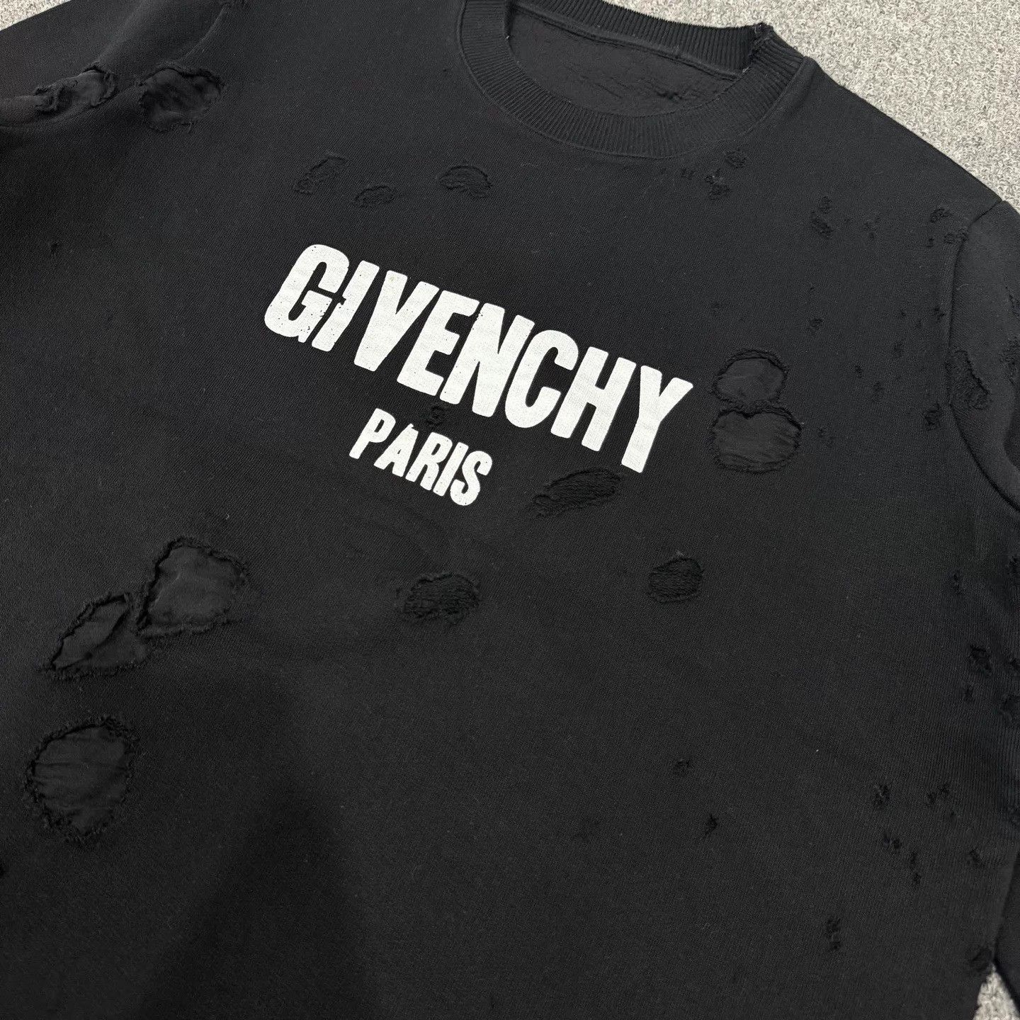 Givenchy Black Distressed Long Sleeve Sweatshirt Size US S / EU 44-46 / 1 - 3 Thumbnail
