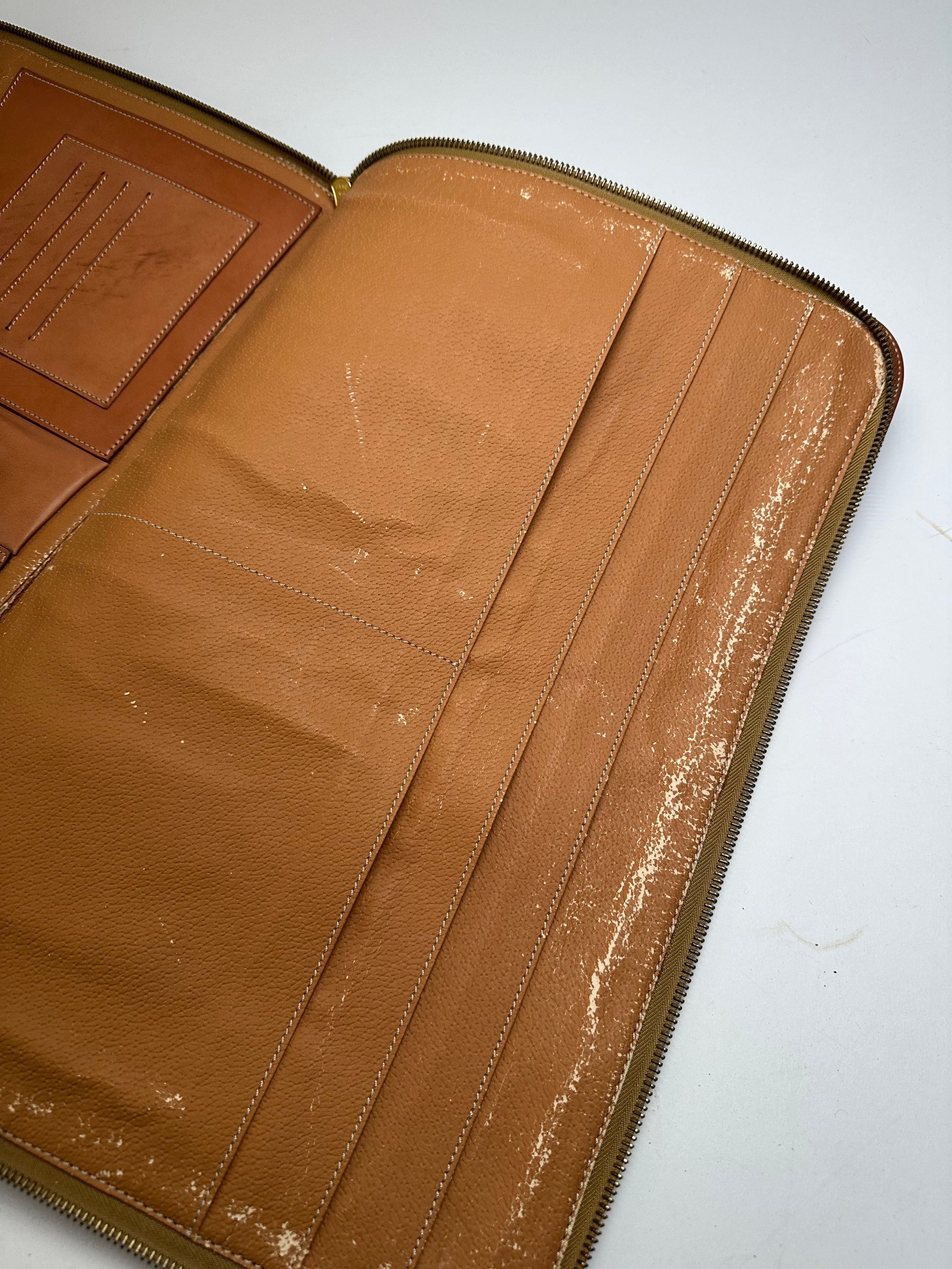 Celine Vintage Paris Triomphe Monogram Leather Clutch Brown Size ONE SIZE - 4 Thumbnail